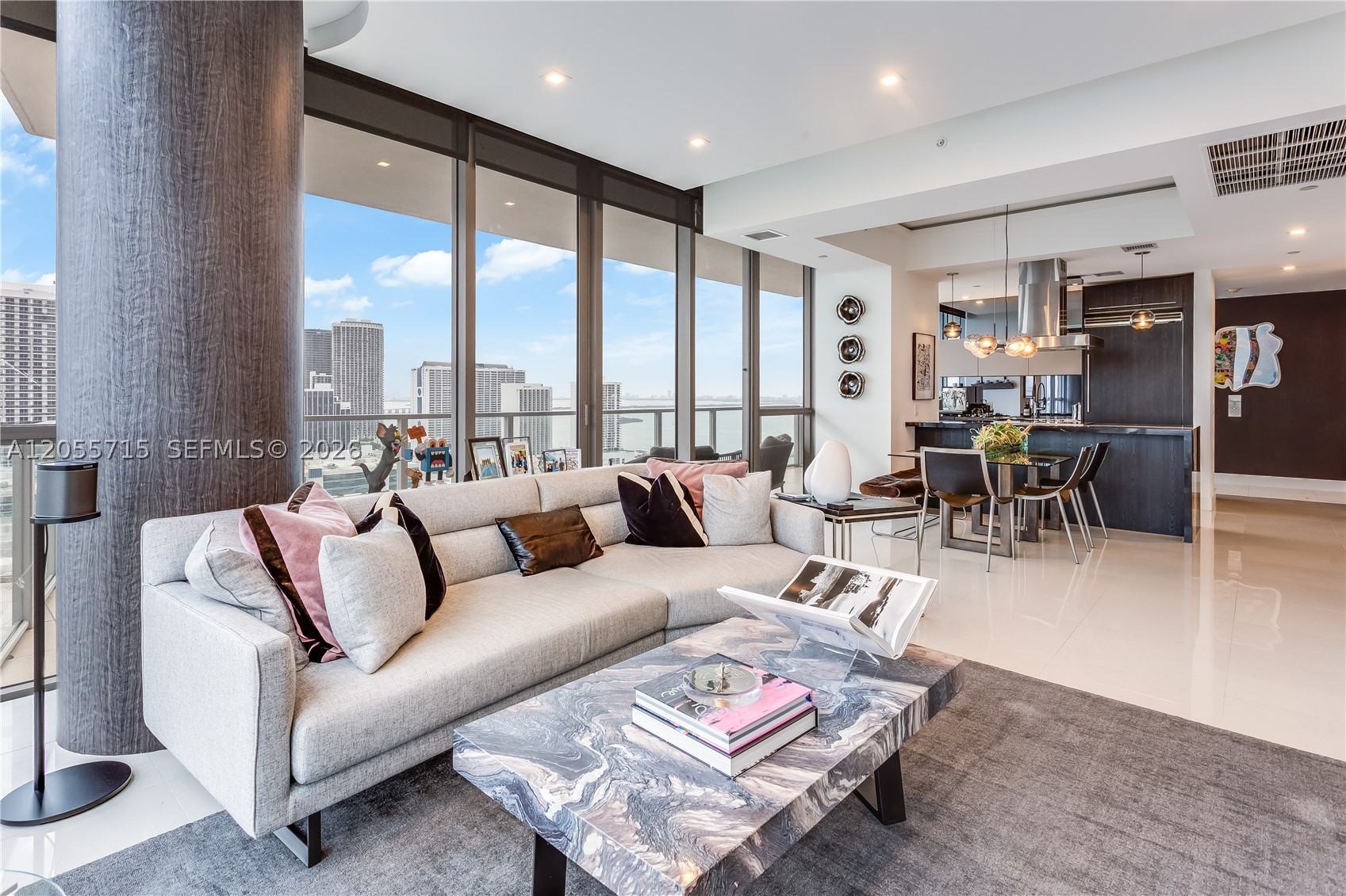 1100 Biscayne Blvd #2708, Miami FL 33132