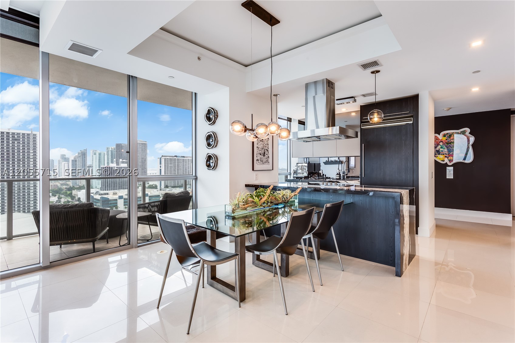 1100 Biscayne Blvd #2708, Miami FL 33132