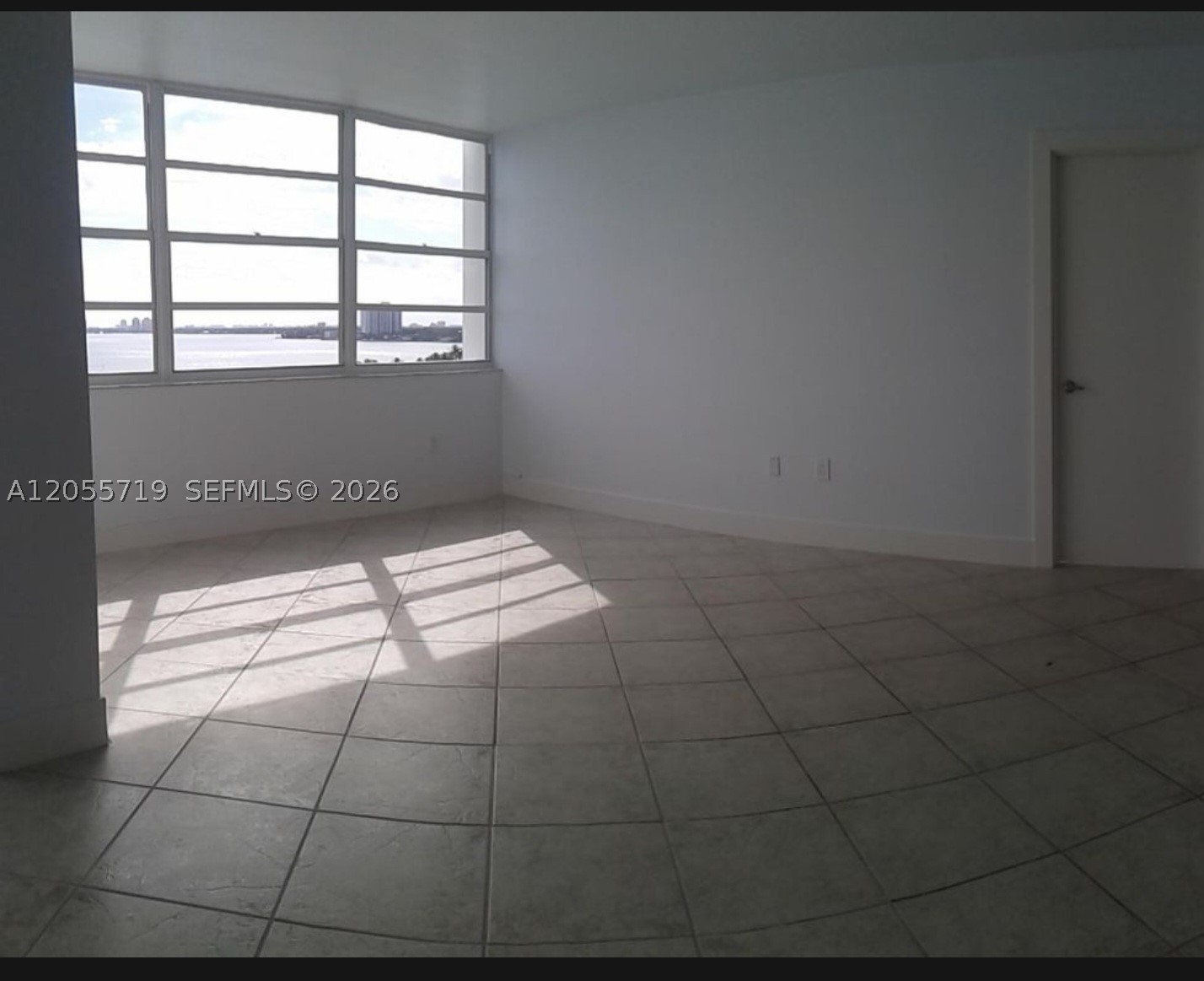 11930 N Bayshore Dr #1006, North Miami FL 33181