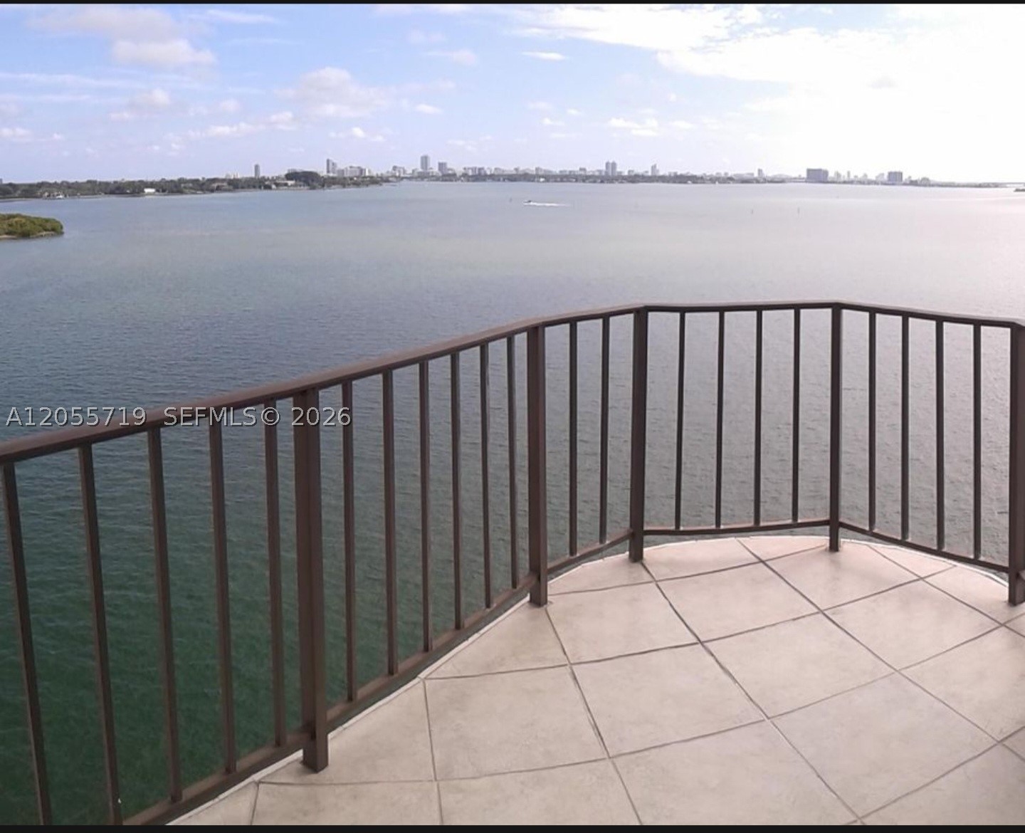 11930 N Bayshore Dr #1006, North Miami FL 33181