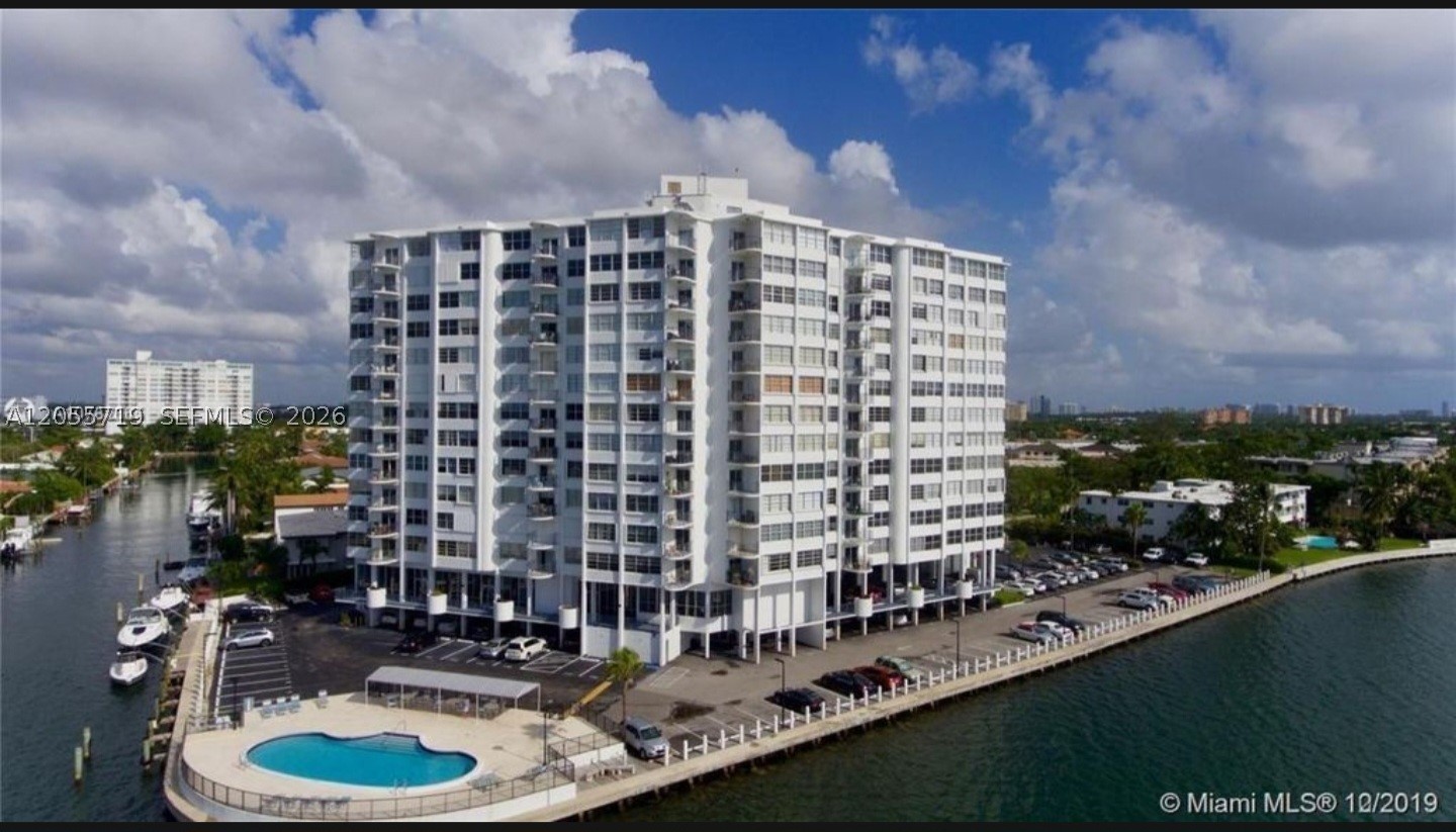 11930 N Bayshore Dr #1006, North Miami FL 33181