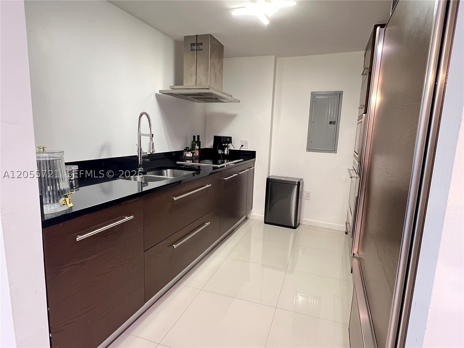 495 Brickell Ave #BAY406, Miami FL 33131