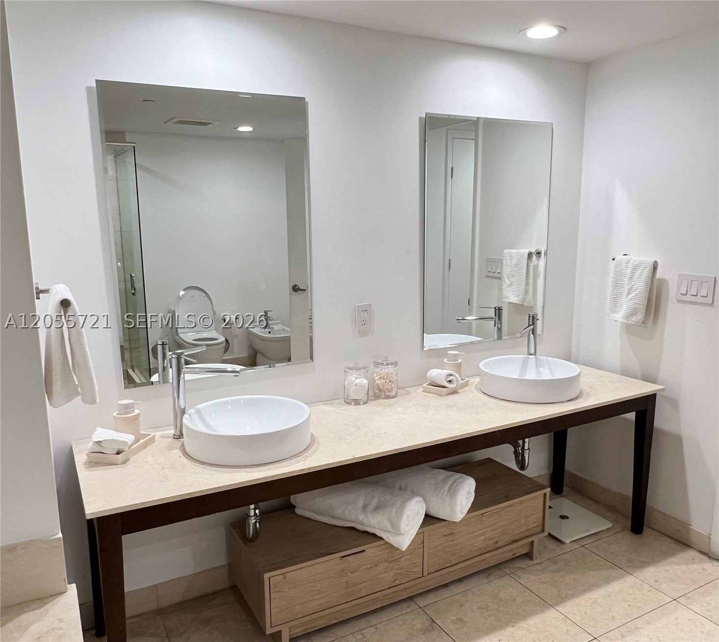 495 Brickell Ave #BAY406, Miami FL 33131