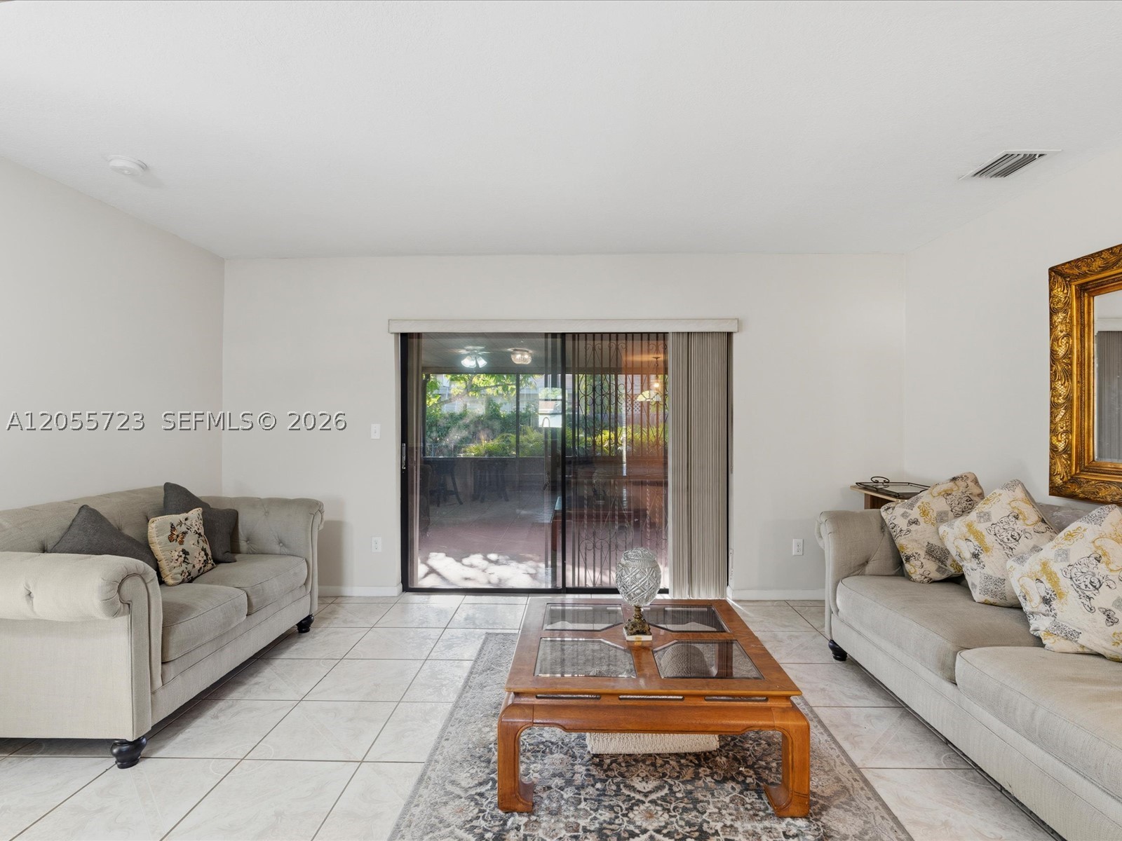 16621 SW 102nd Ave, Miami FL 33157