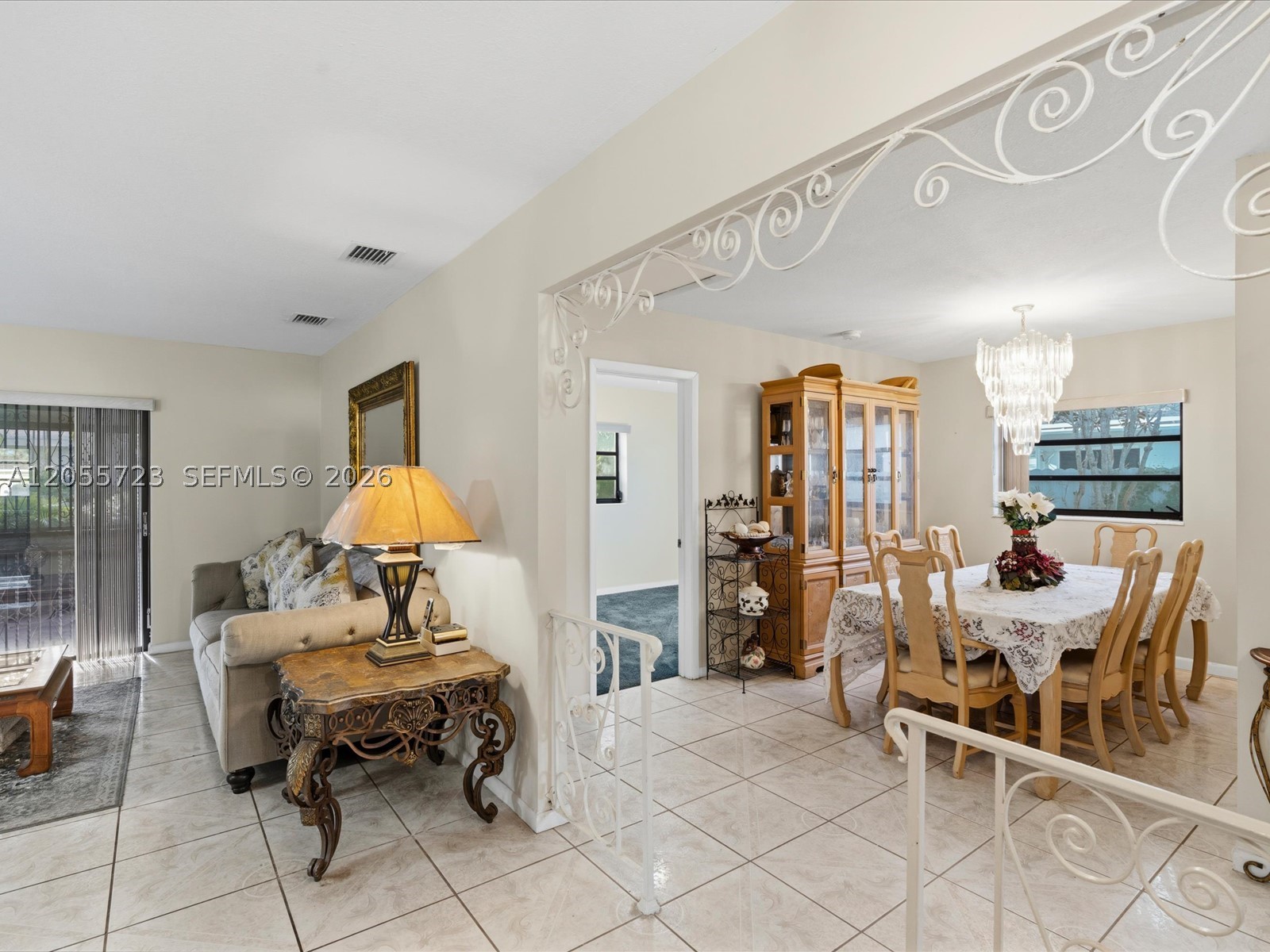 16621 SW 102nd Ave, Miami FL 33157