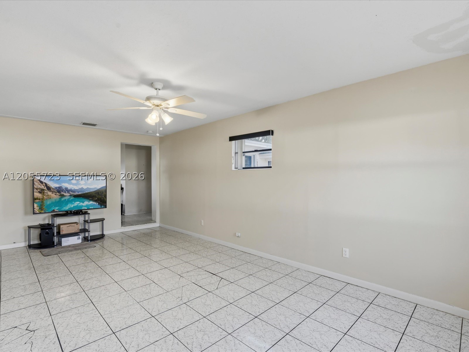 16621 SW 102nd Ave, Miami FL 33157
