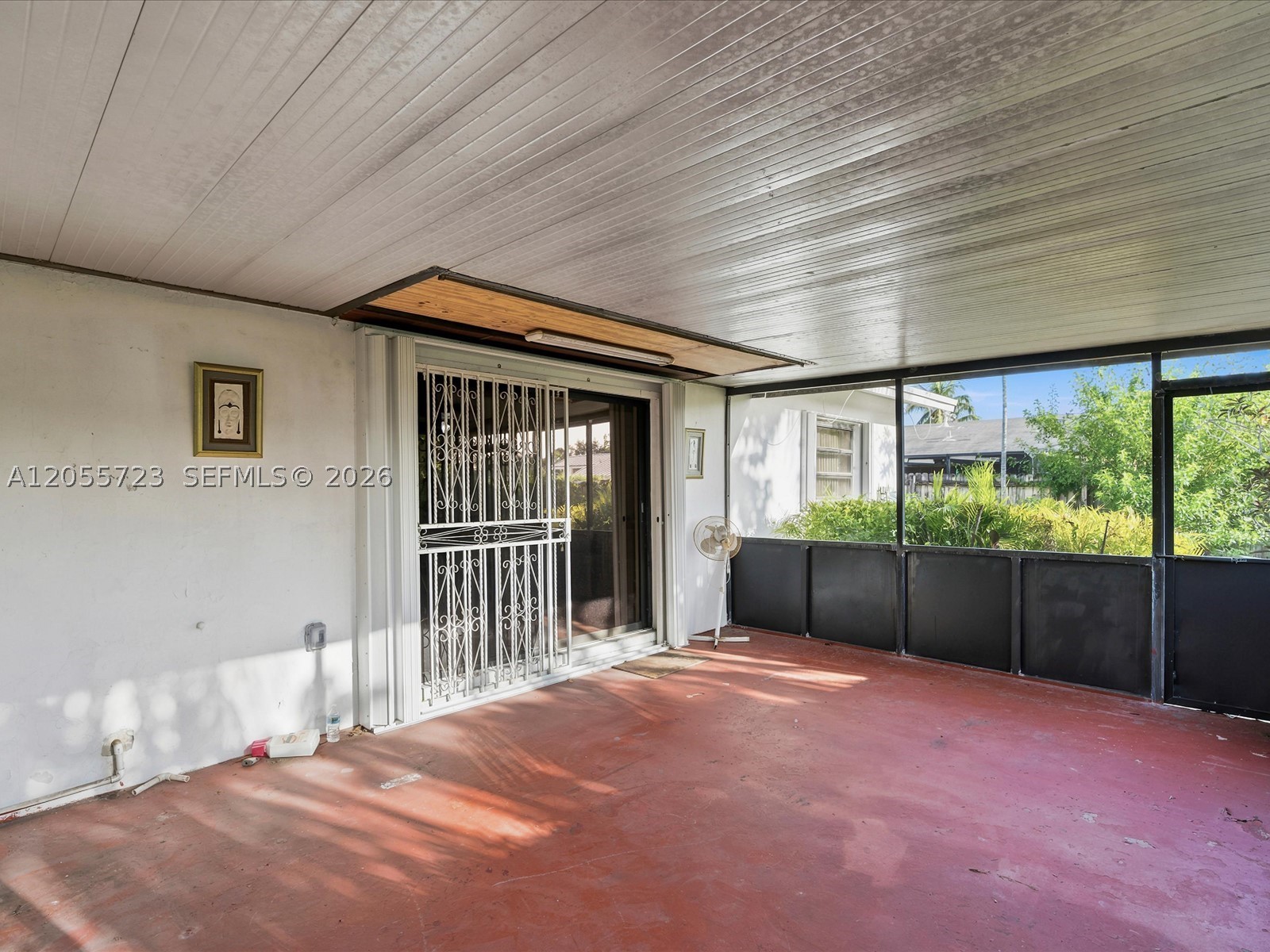 16621 SW 102nd Ave, Miami FL 33157
