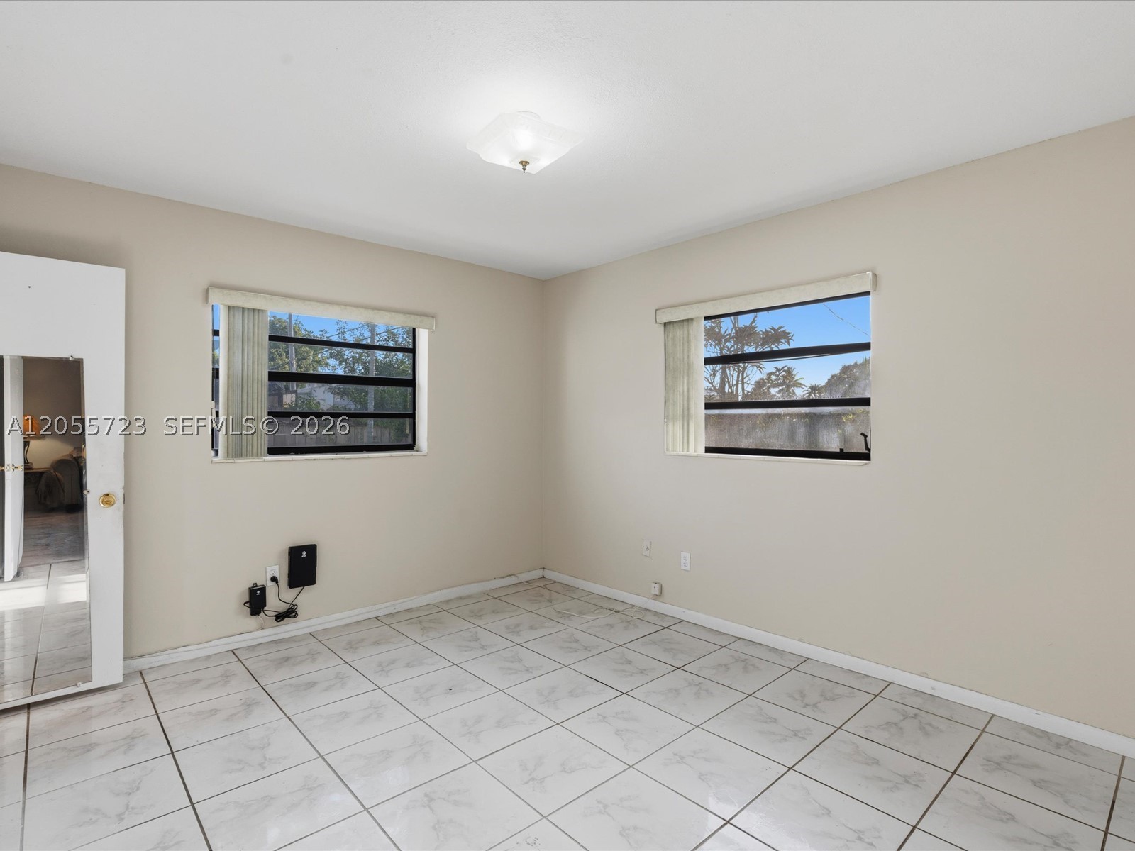 16621 SW 102nd Ave, Miami FL 33157