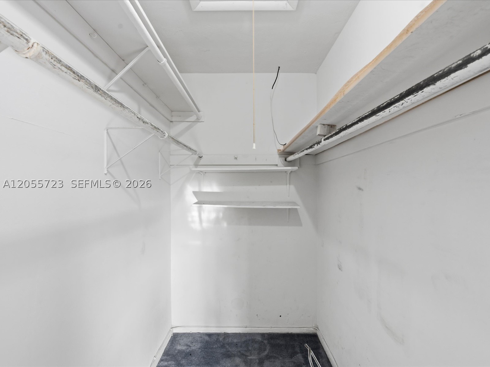 16621 SW 102nd Ave, Miami FL 33157