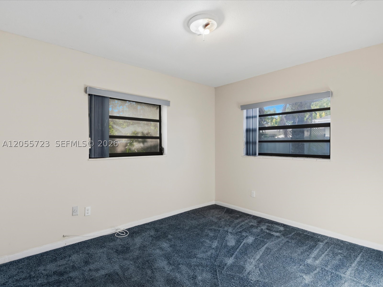 16621 SW 102nd Ave, Miami FL 33157