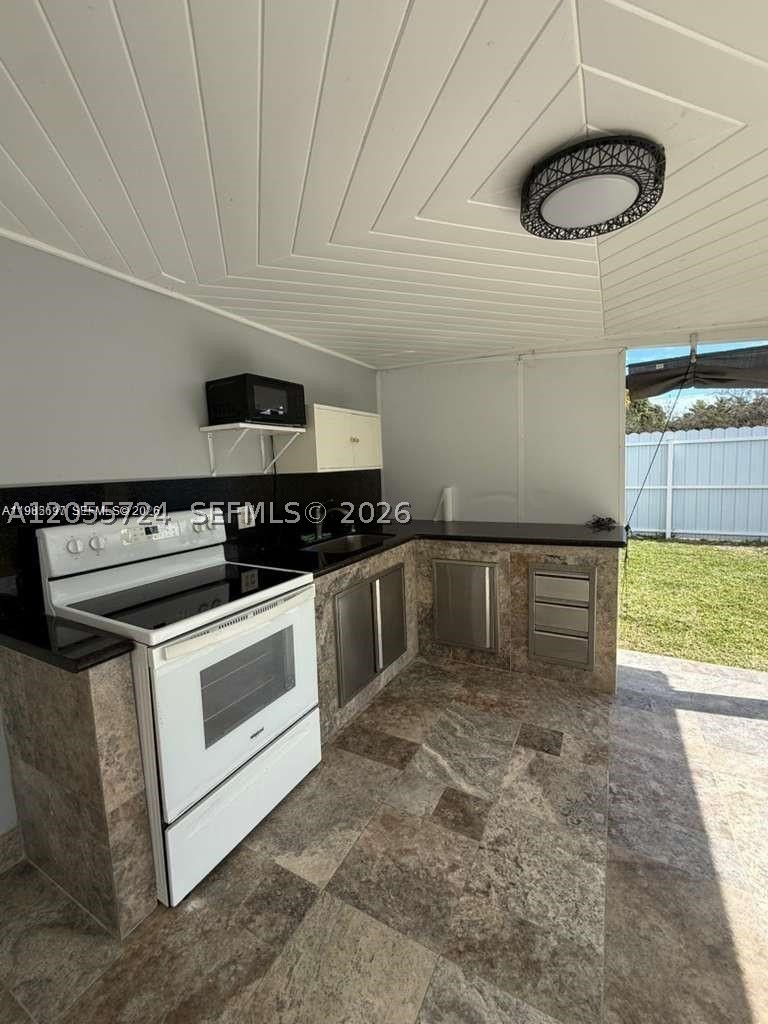19020 SW 91st Ave #., Cutler Bay FL 33157