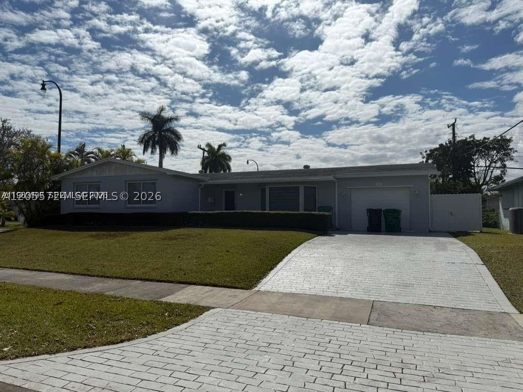 19020 SW 91st Ave #., Cutler Bay FL 33157