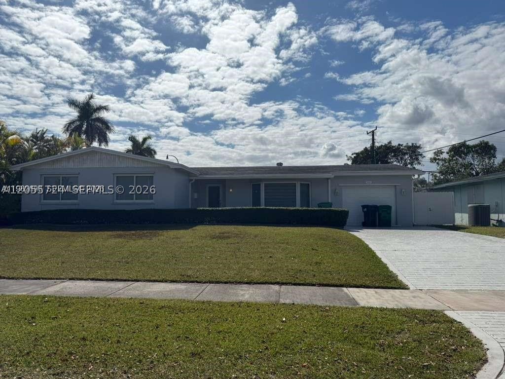 19020 SW 91st Ave #., Cutler Bay FL 33157