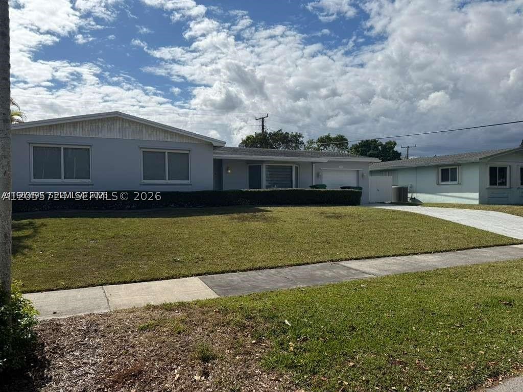 19020 SW 91st Ave #., Cutler Bay FL 33157