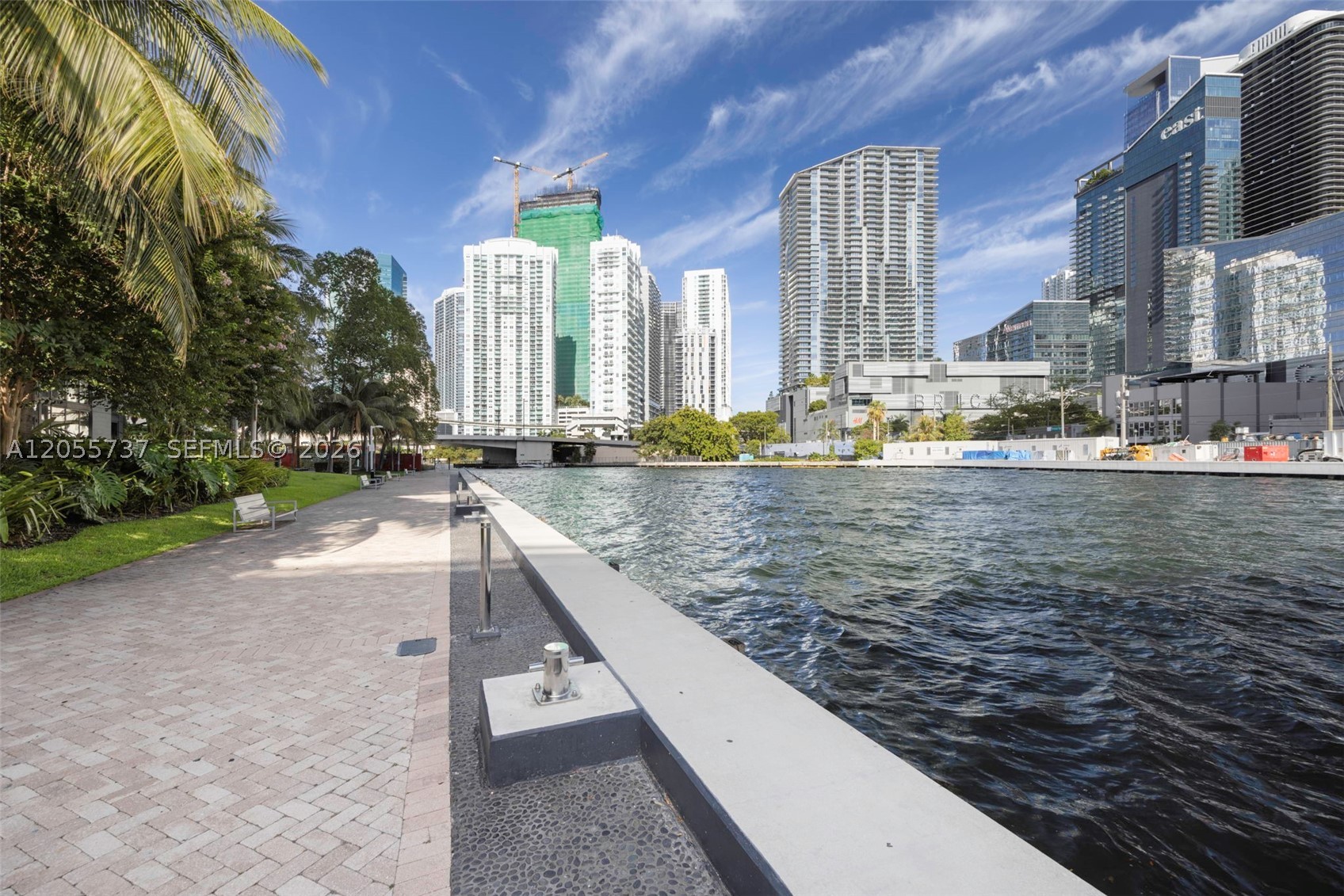 92 SW 3rd St #3901, Miami FL 33130