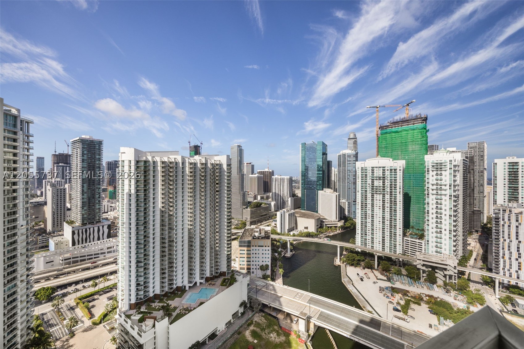 92 SW 3rd St #3901, Miami FL 33130