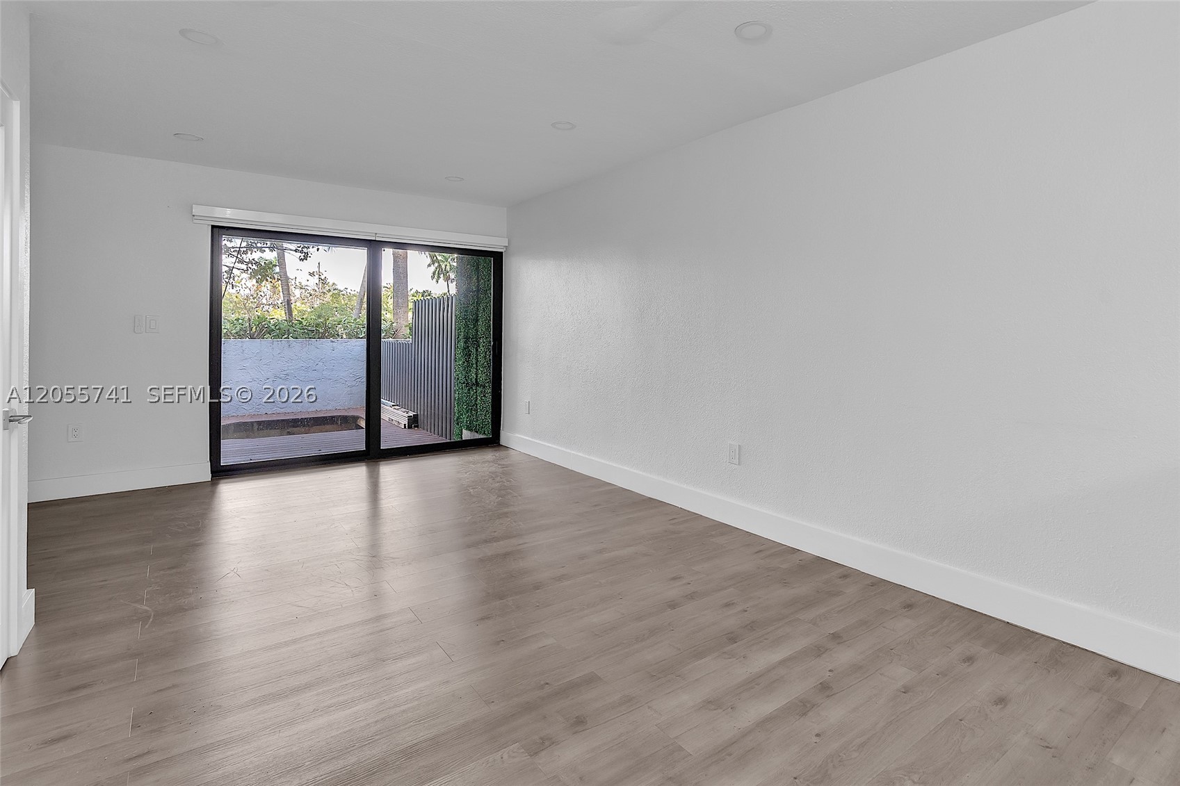 1901 NW S River Dr #28C, Miami FL 33125