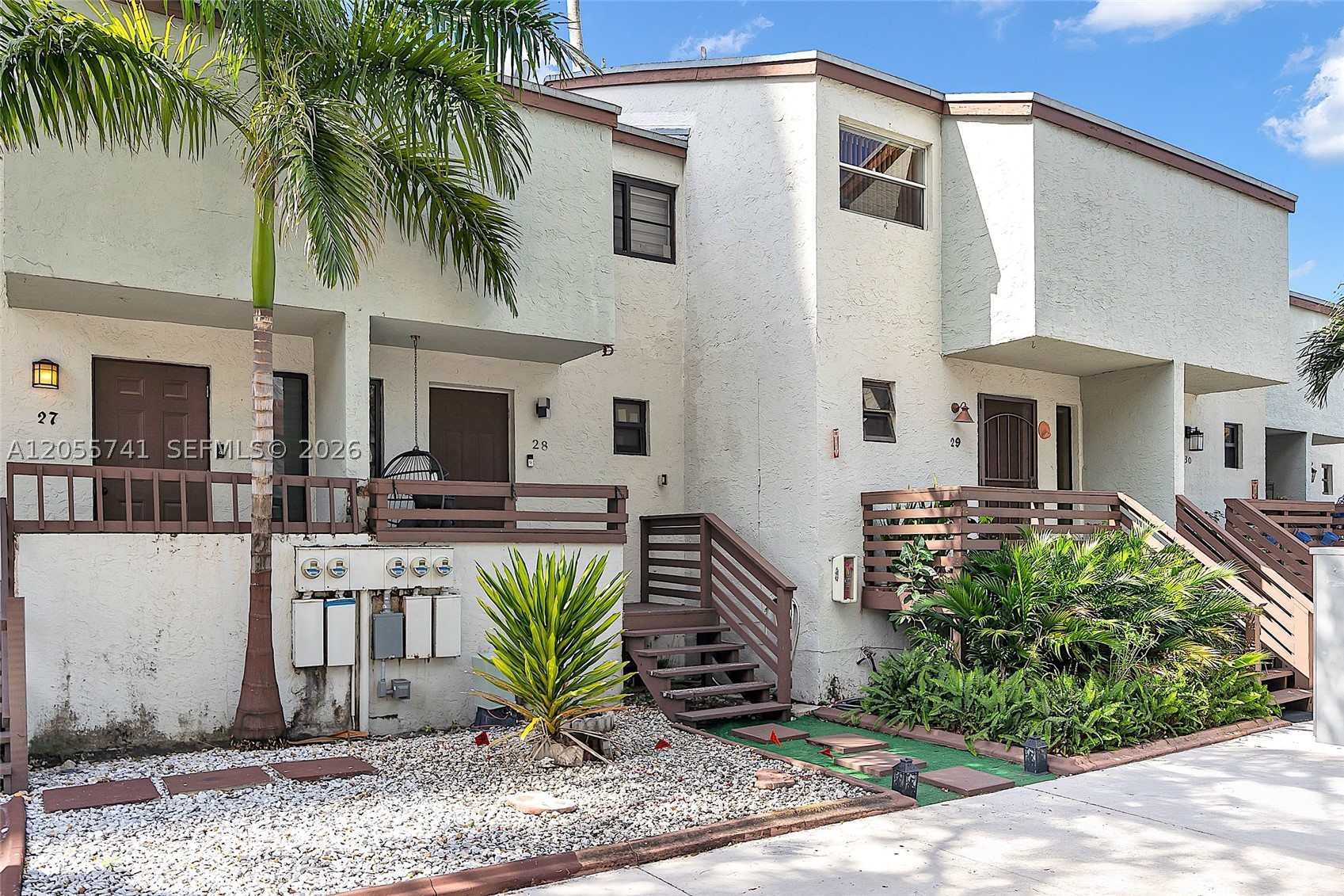 1901 NW S River Dr #28C, Miami FL 33125