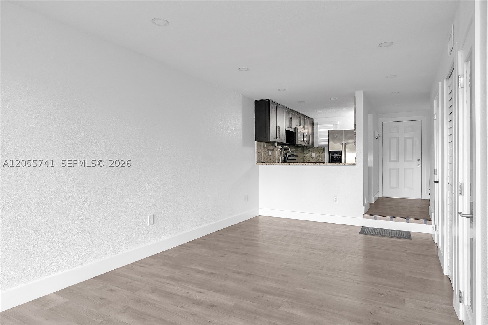 1901 NW S River Dr #28C, Miami FL 33125