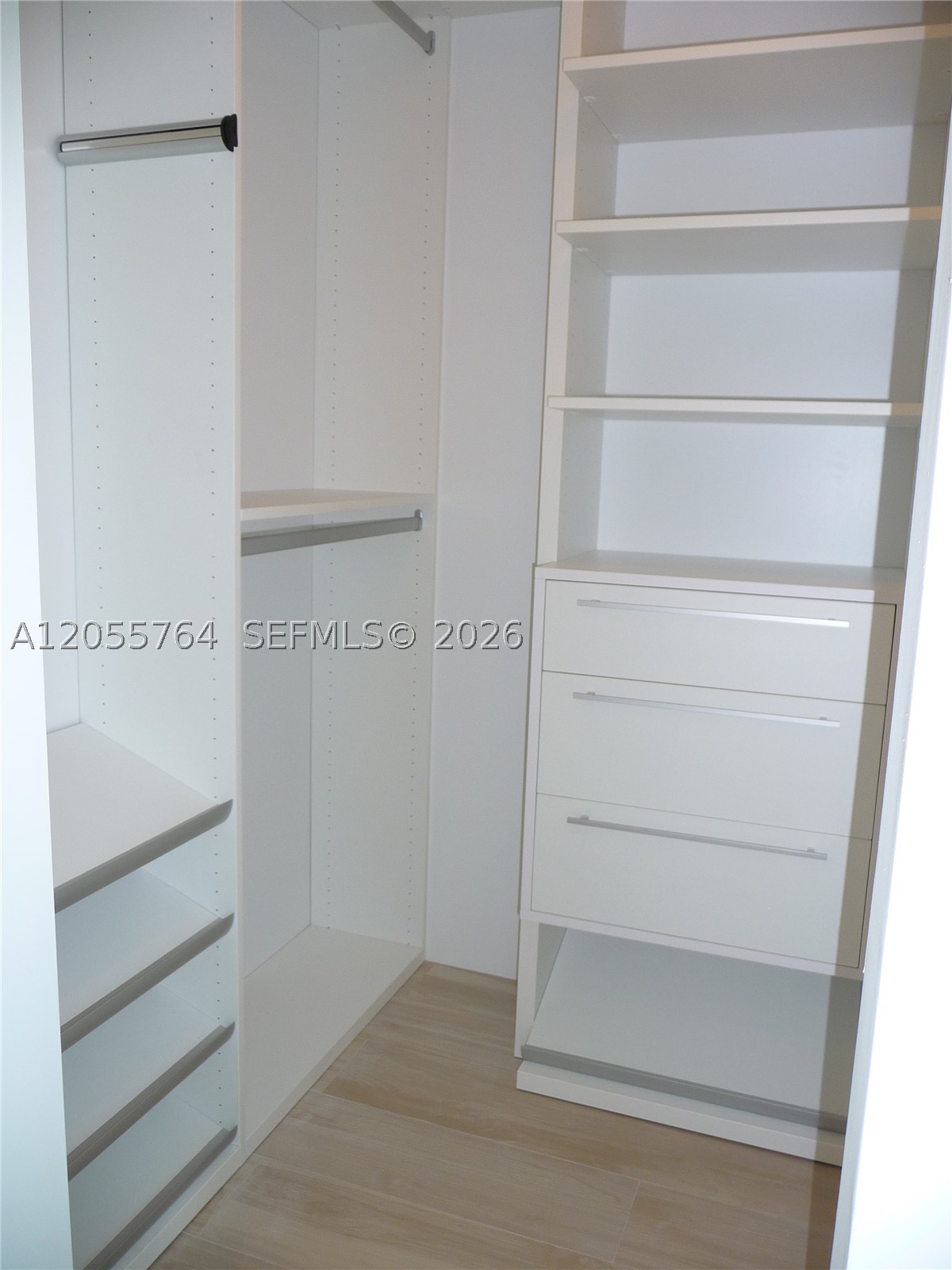 1300 S Miami Ave #3503, Miami FL 33130