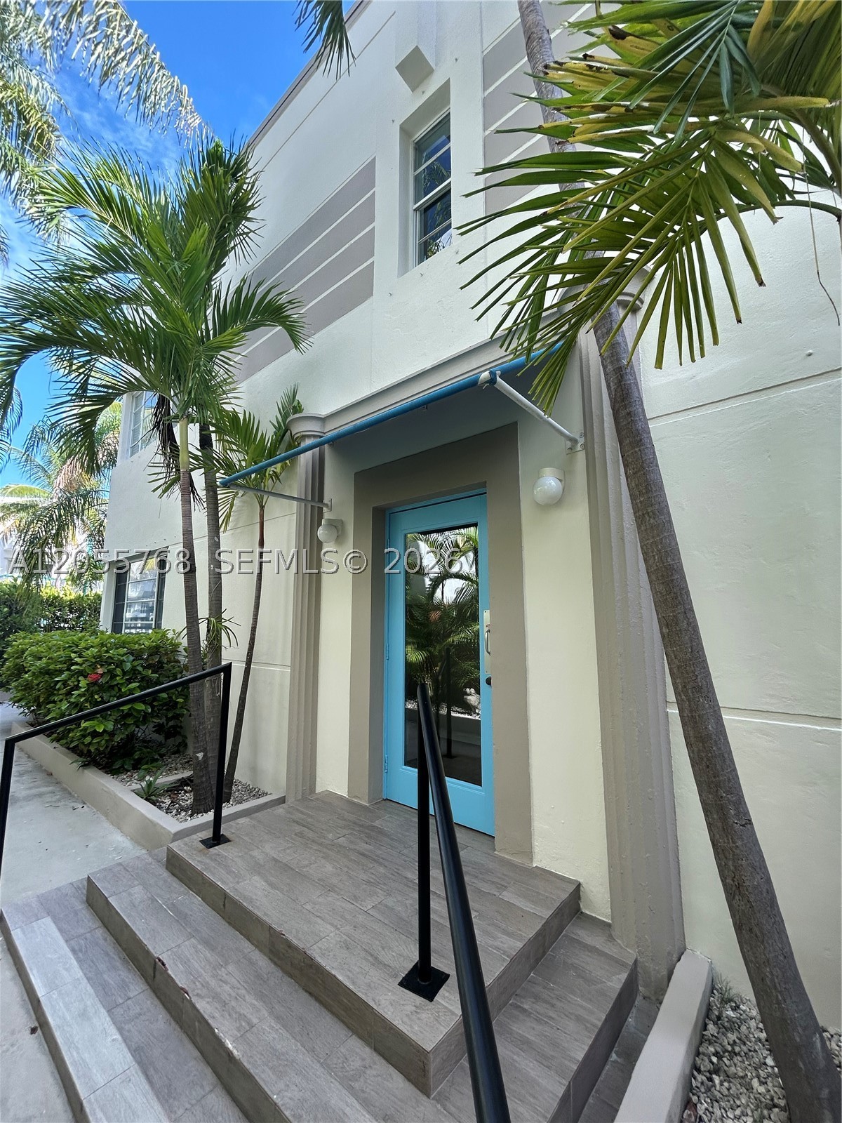 345 Collins Ave #4, Miami Beach FL 33139