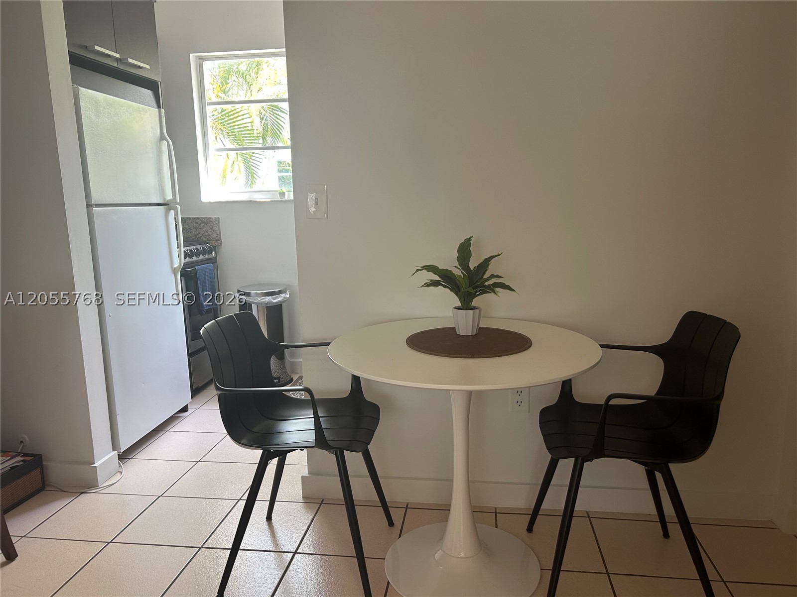345 Collins Ave #4, Miami Beach FL 33139