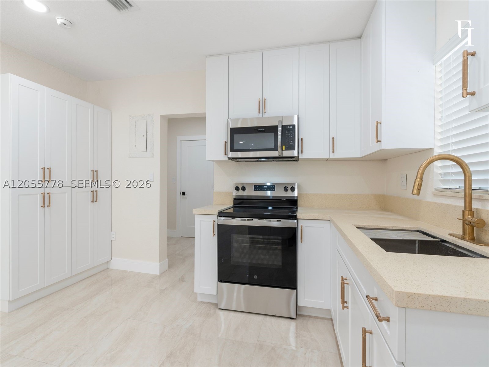 3228 NW 11th Ave, Miami FL 33127