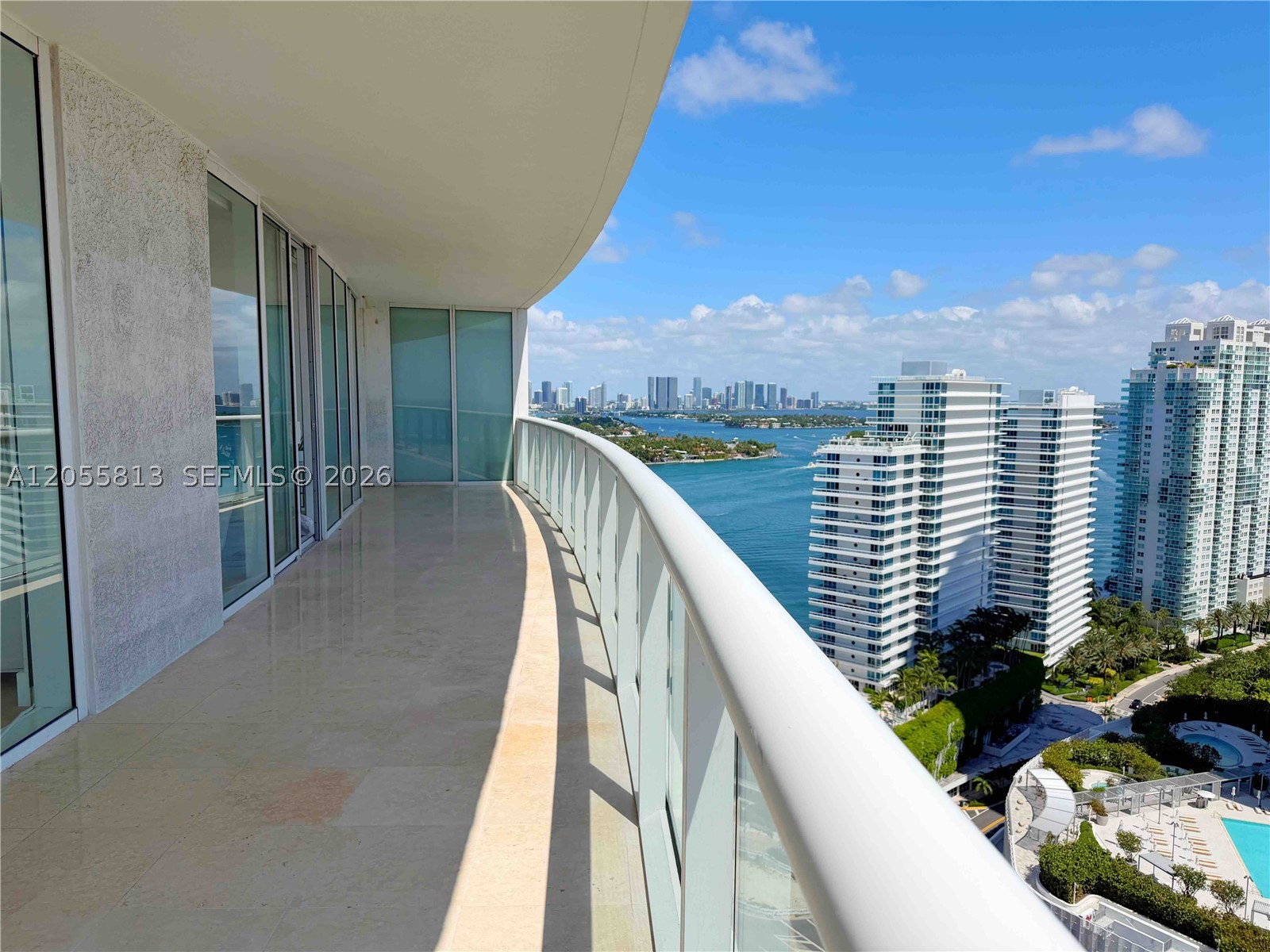 450 Alton Rd #2610, Miami Beach FL 33139