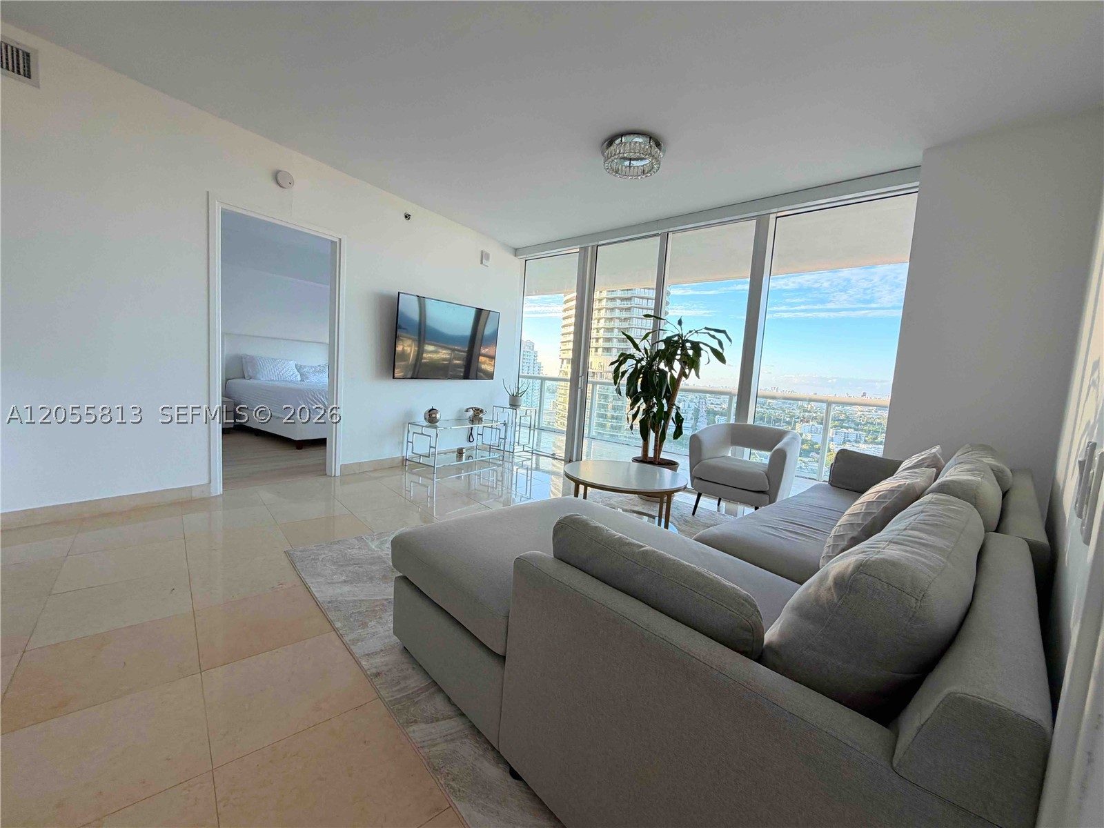 450 Alton Rd #2610, Miami Beach FL 33139