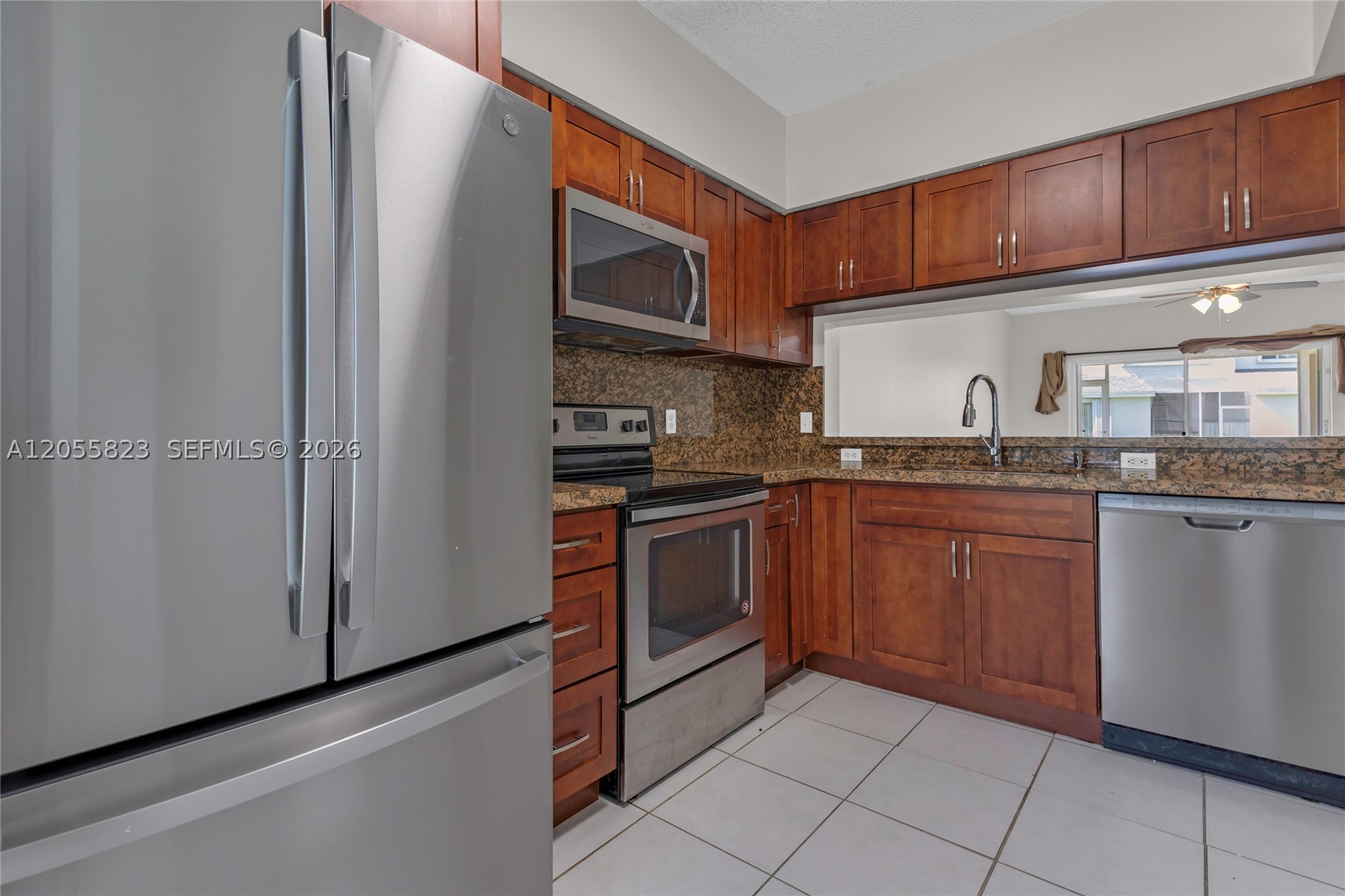 16640 Hemingway Dr #16640, Weston FL 33326