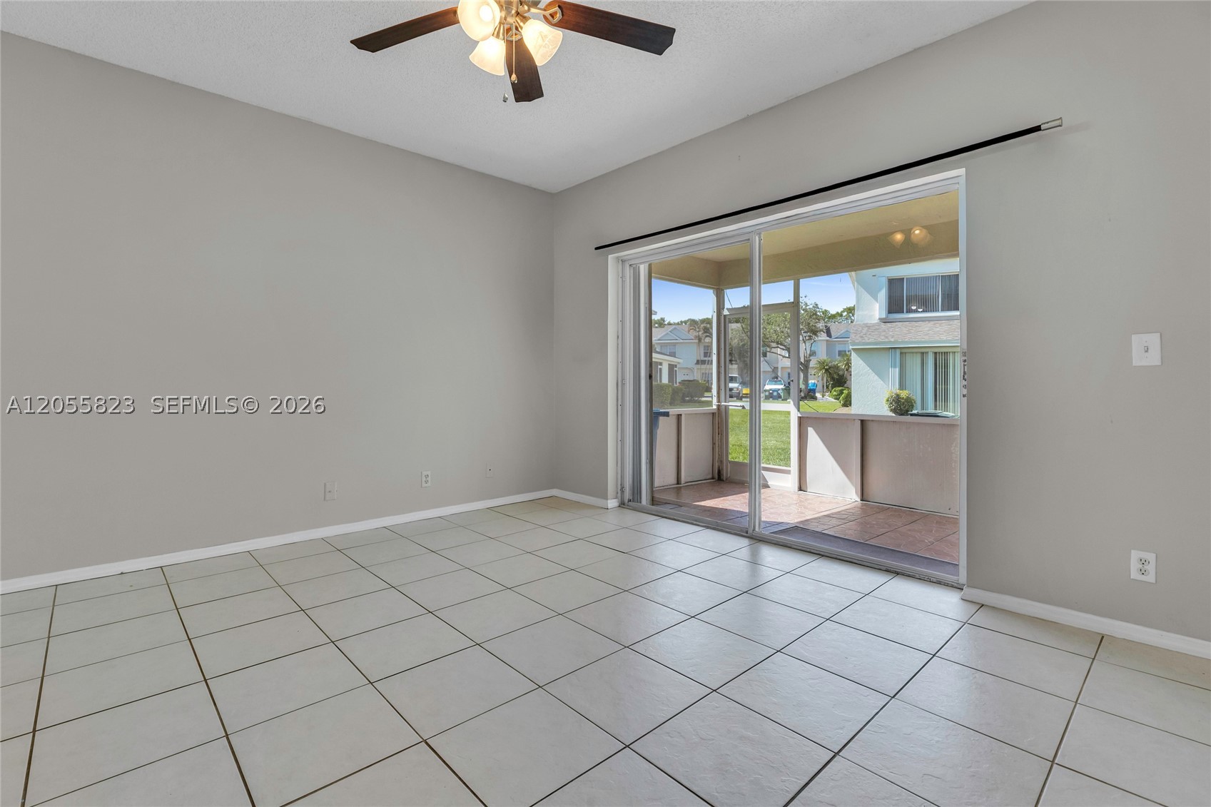 16640 Hemingway Dr #16640, Weston FL 33326