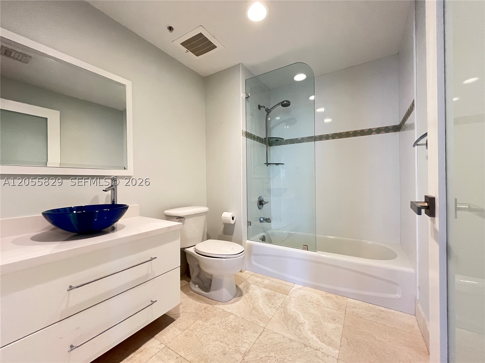 10 Aragon Ave #614, Coral Gables FL 33134