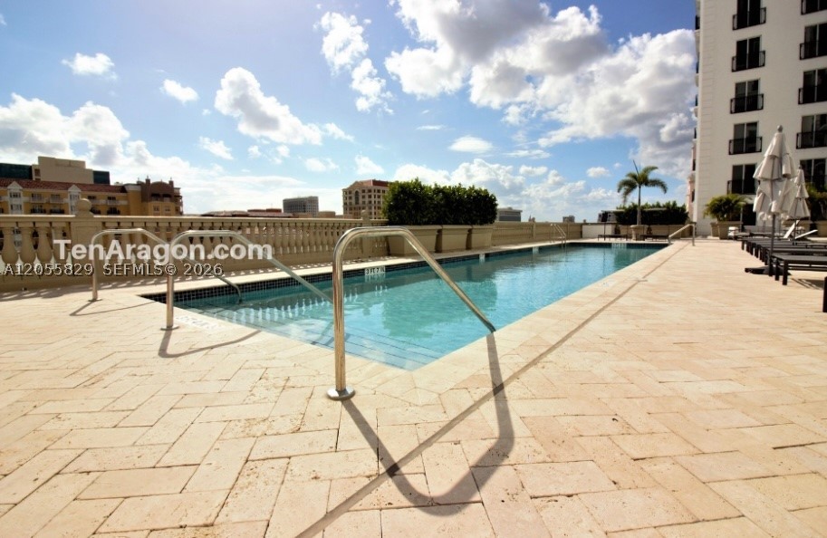 10 Aragon Ave #614, Coral Gables FL 33134