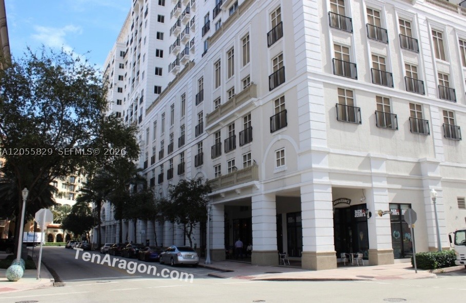 10 Aragon Ave #614, Coral Gables FL 33134