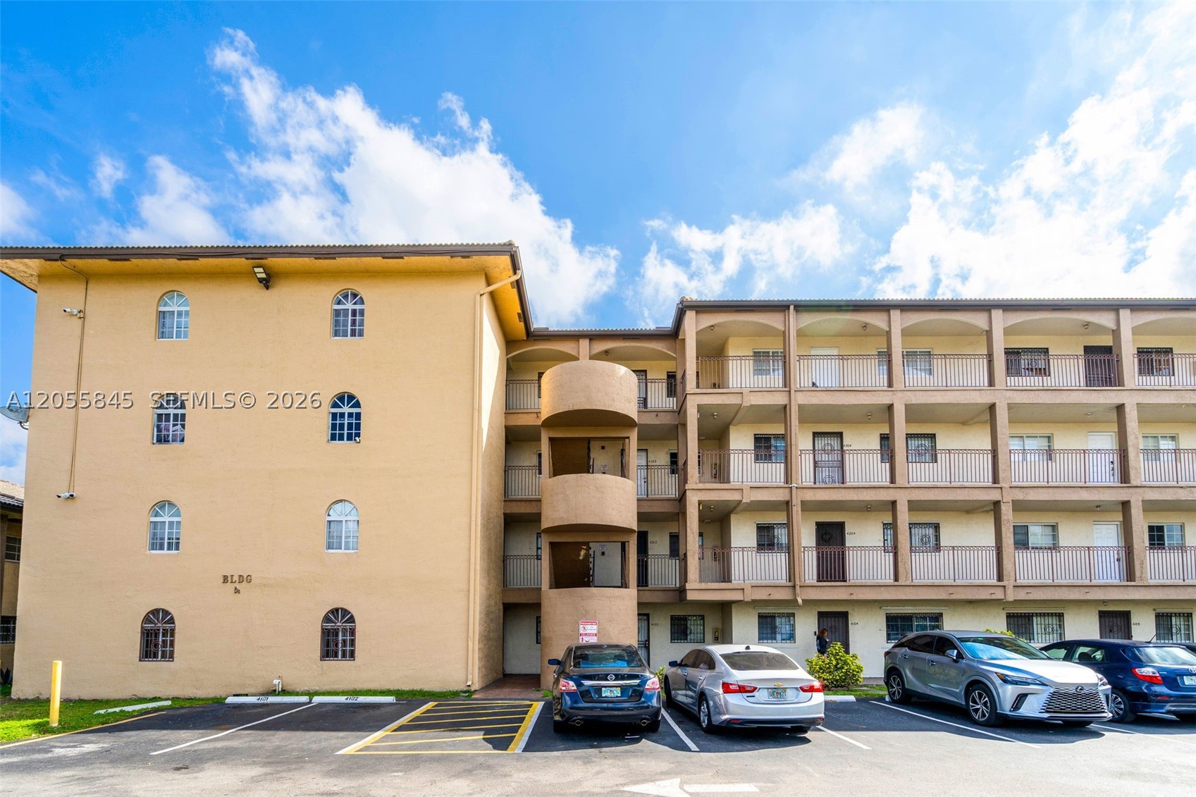 8851 NW 119th St #3112-3, Hialeah Gardens FL 33018