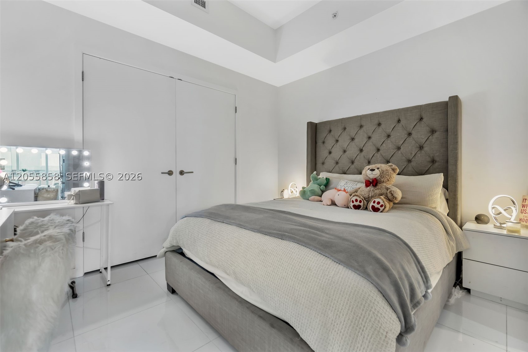 851 NE 1st Ave #806, Miami FL 33132