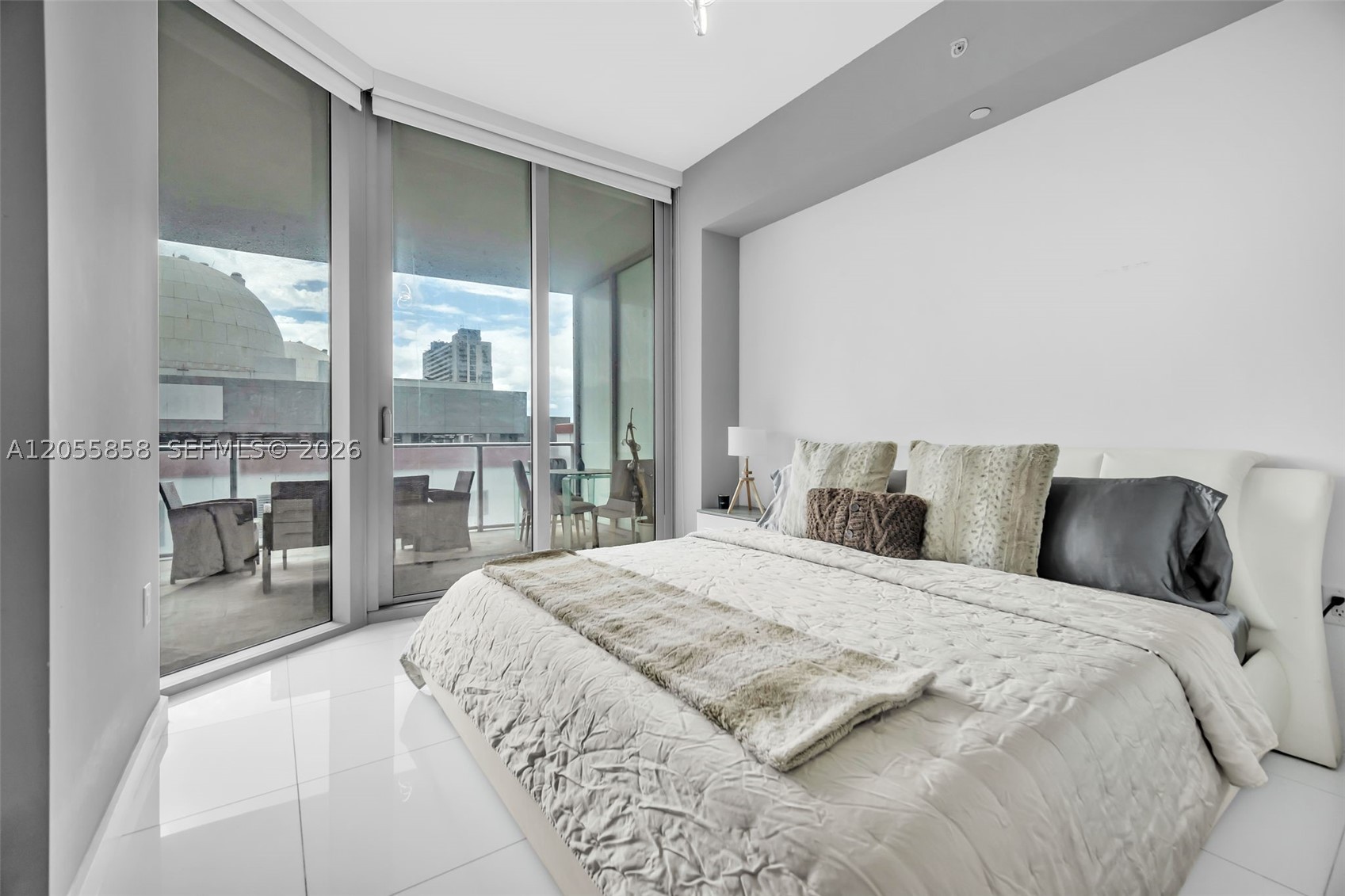 851 NE 1st Ave #806, Miami FL 33132