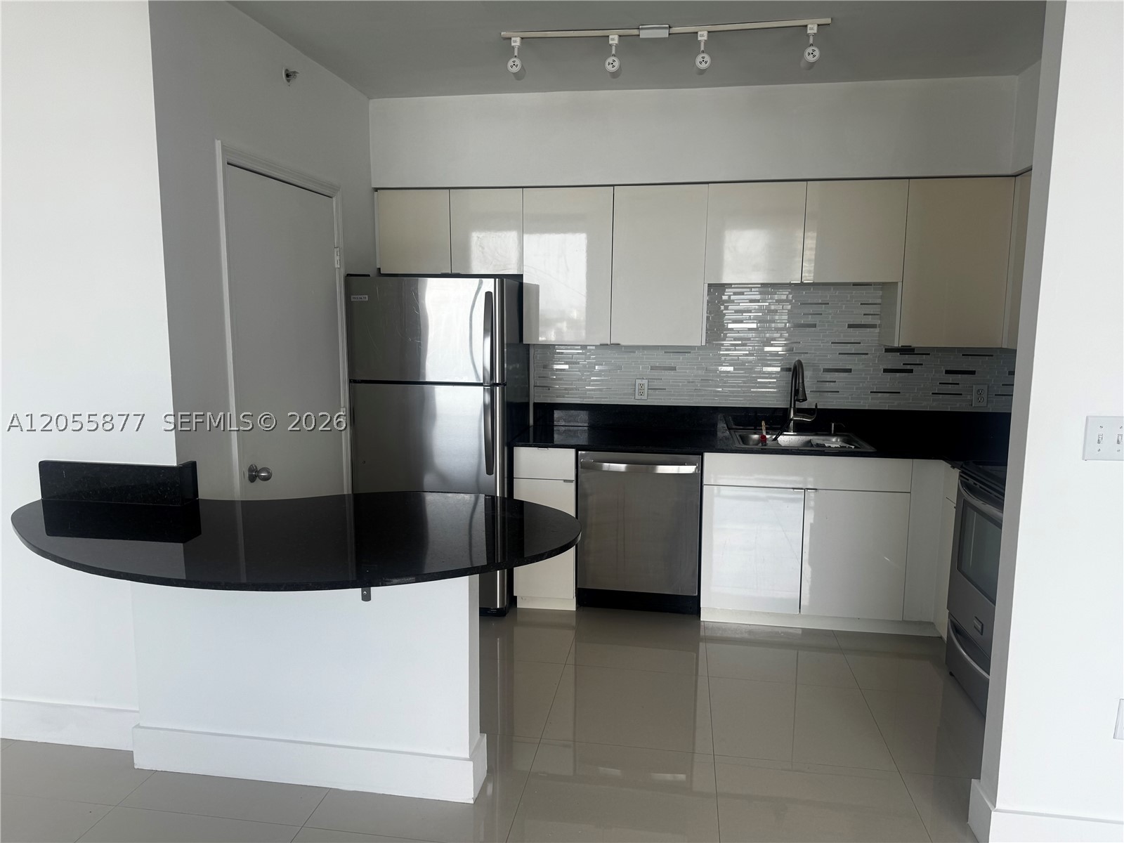 1330 West Ave #2105, Miami Beach FL 33139