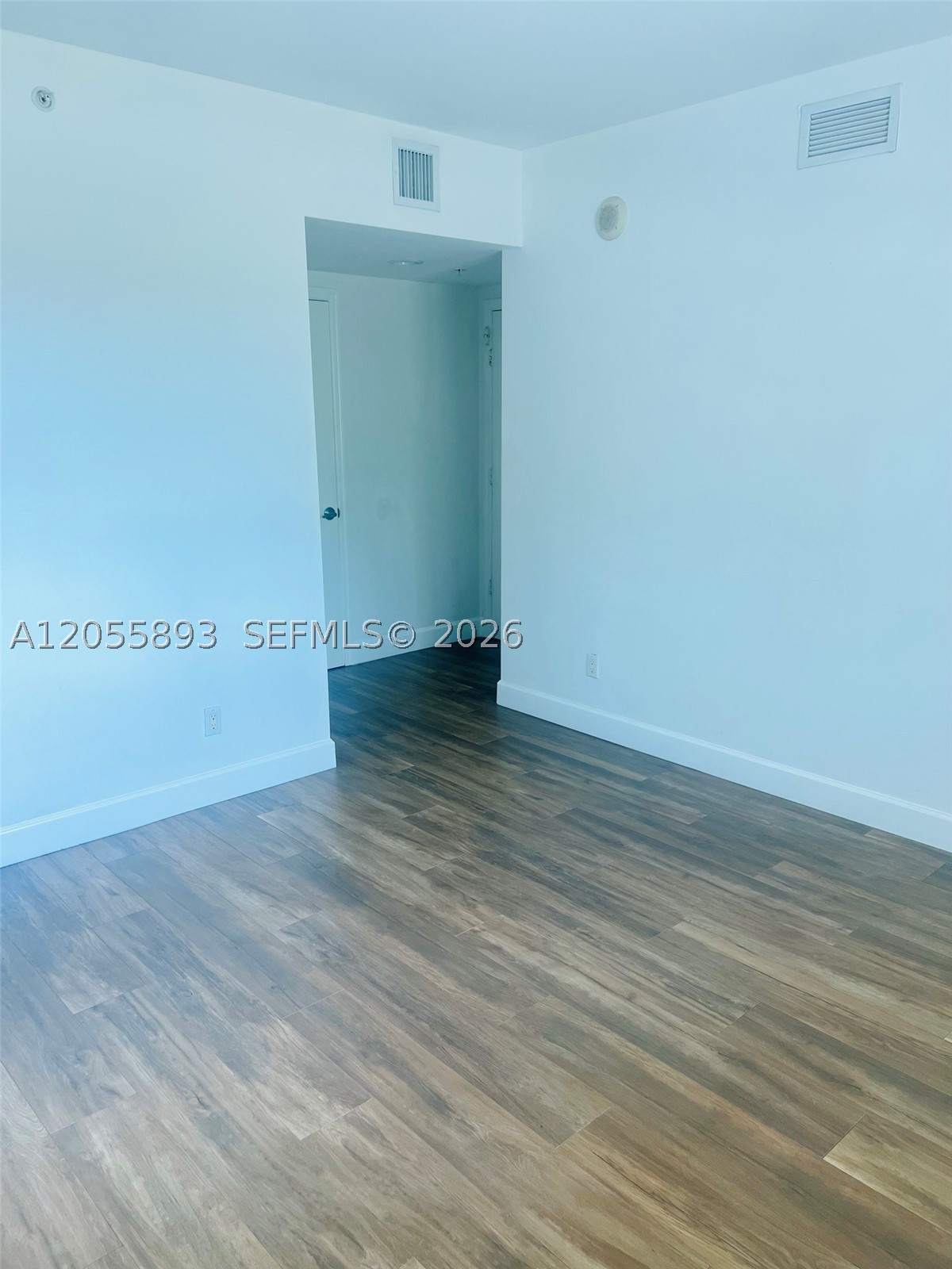 14951 Royal Oaks Ln #409, North Miami FL 33181
