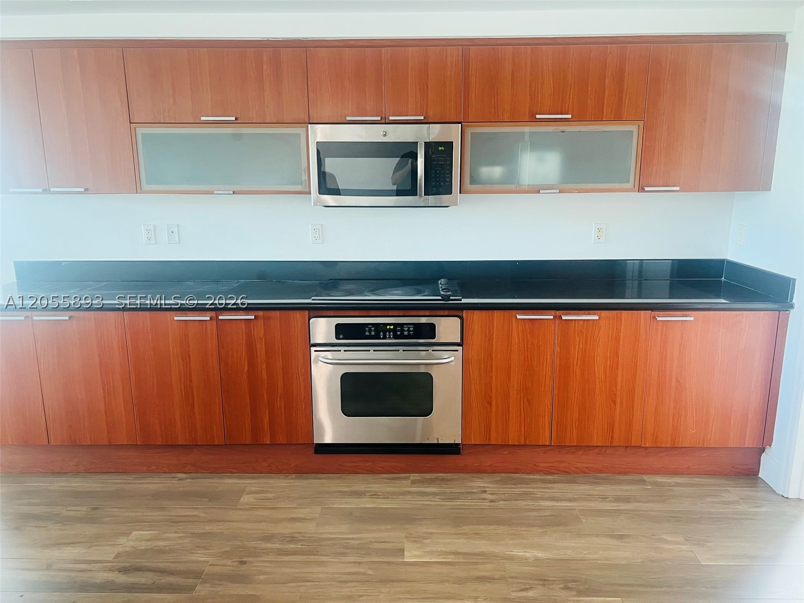 14951 Royal Oaks Ln #409, North Miami FL 33181