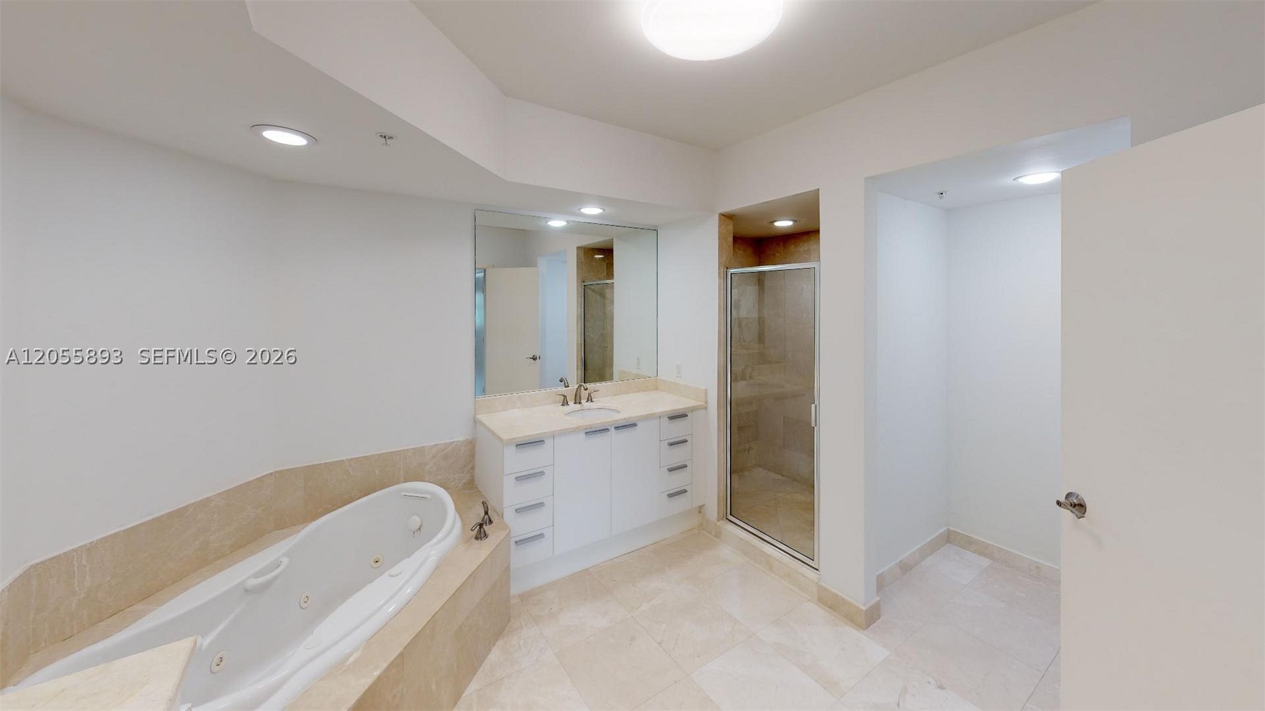 14951 Royal Oaks Ln #409, North Miami FL 33181