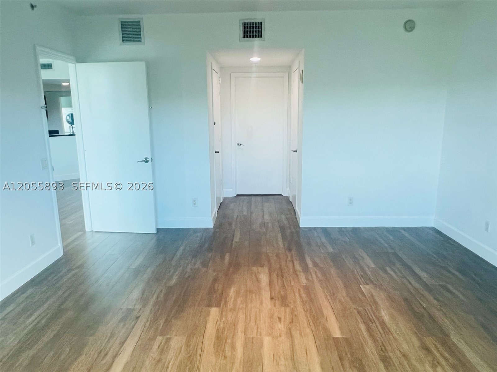 14951 Royal Oaks Ln #409, North Miami FL 33181
