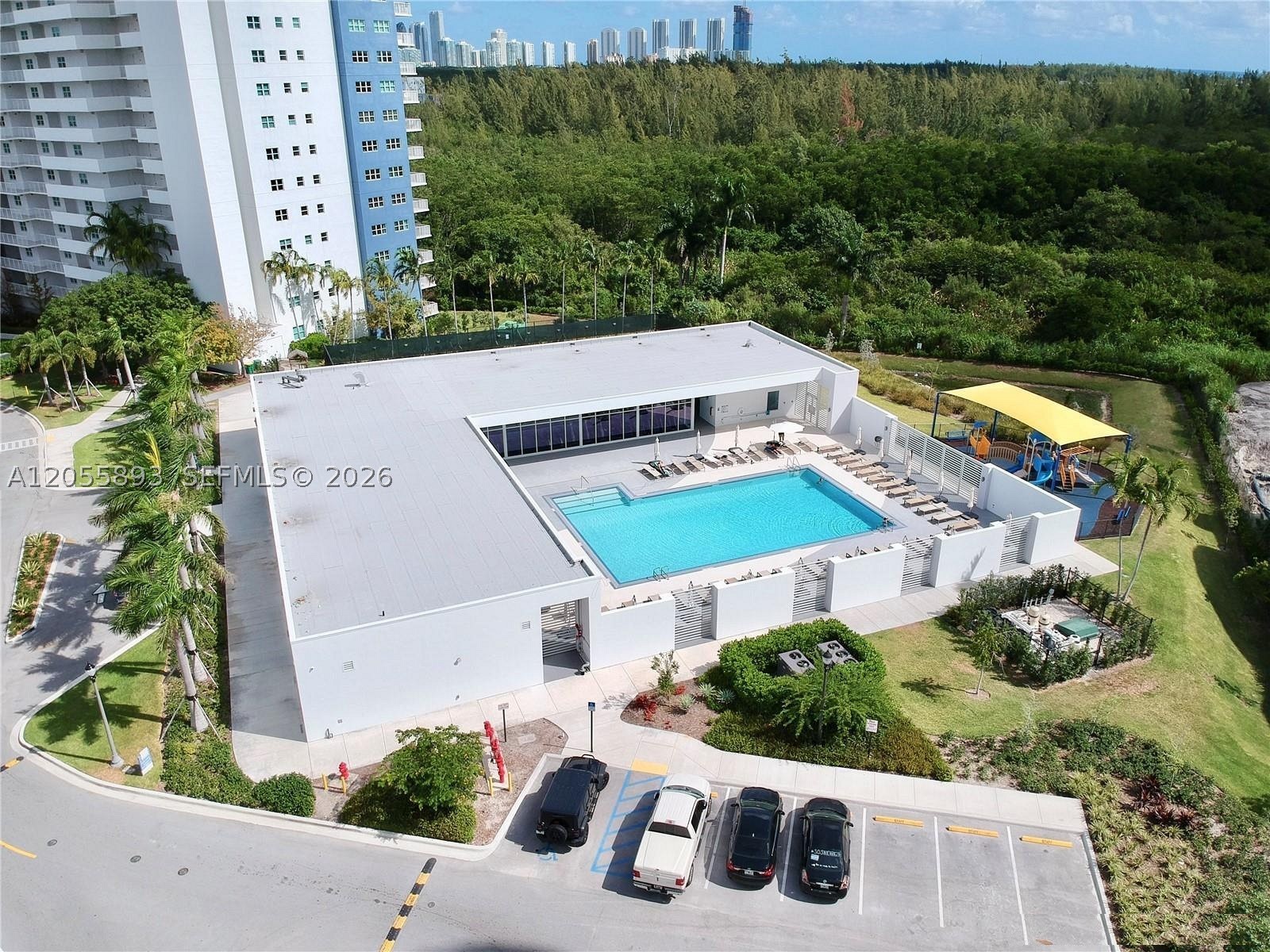 14951 Royal Oaks Ln #409, North Miami FL 33181