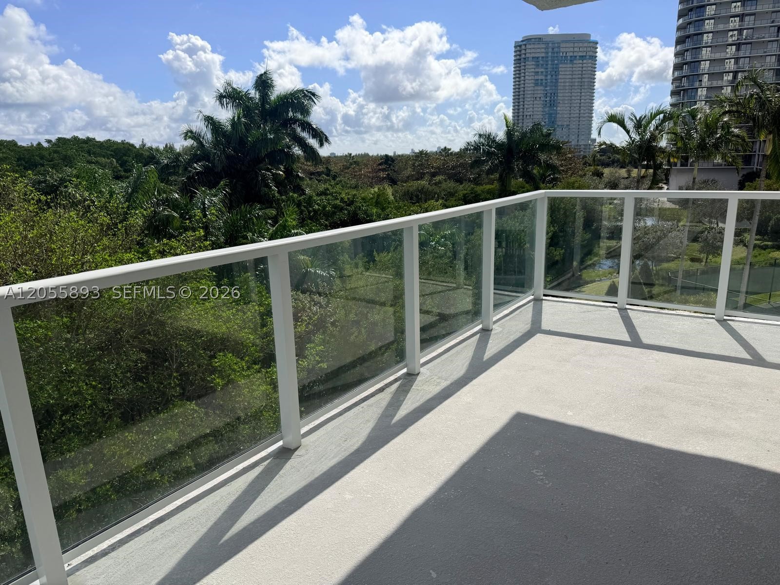 14951 Royal Oaks Ln #409, North Miami FL 33181