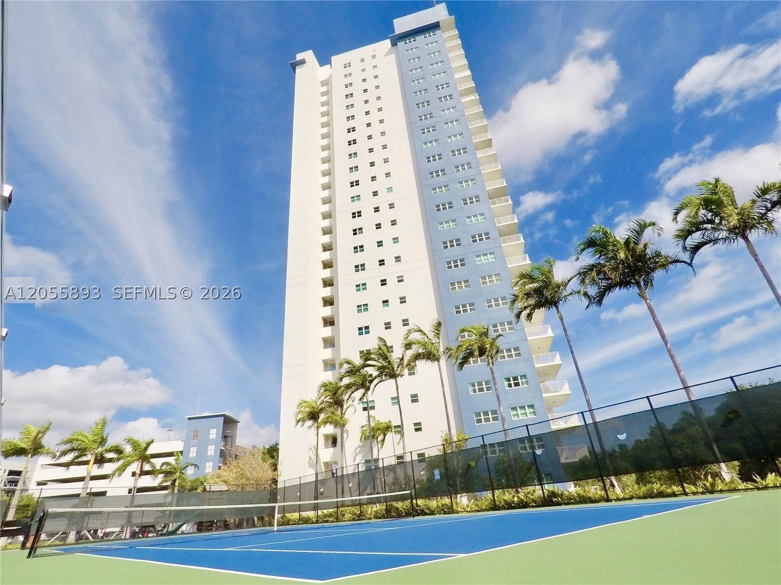 14951 Royal Oaks Ln #409, North Miami FL 33181