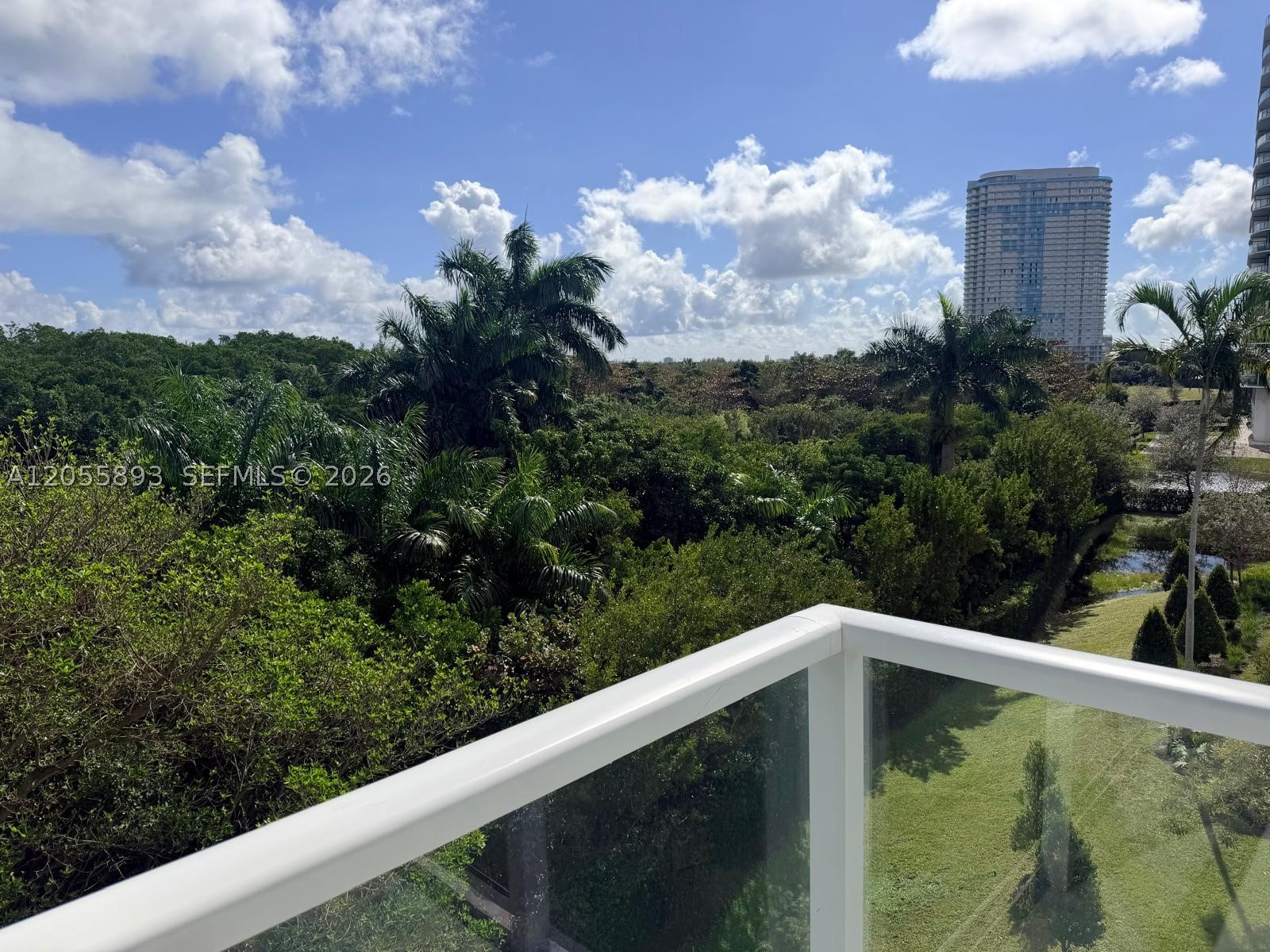 14951 Royal Oaks Ln #409, North Miami FL 33181