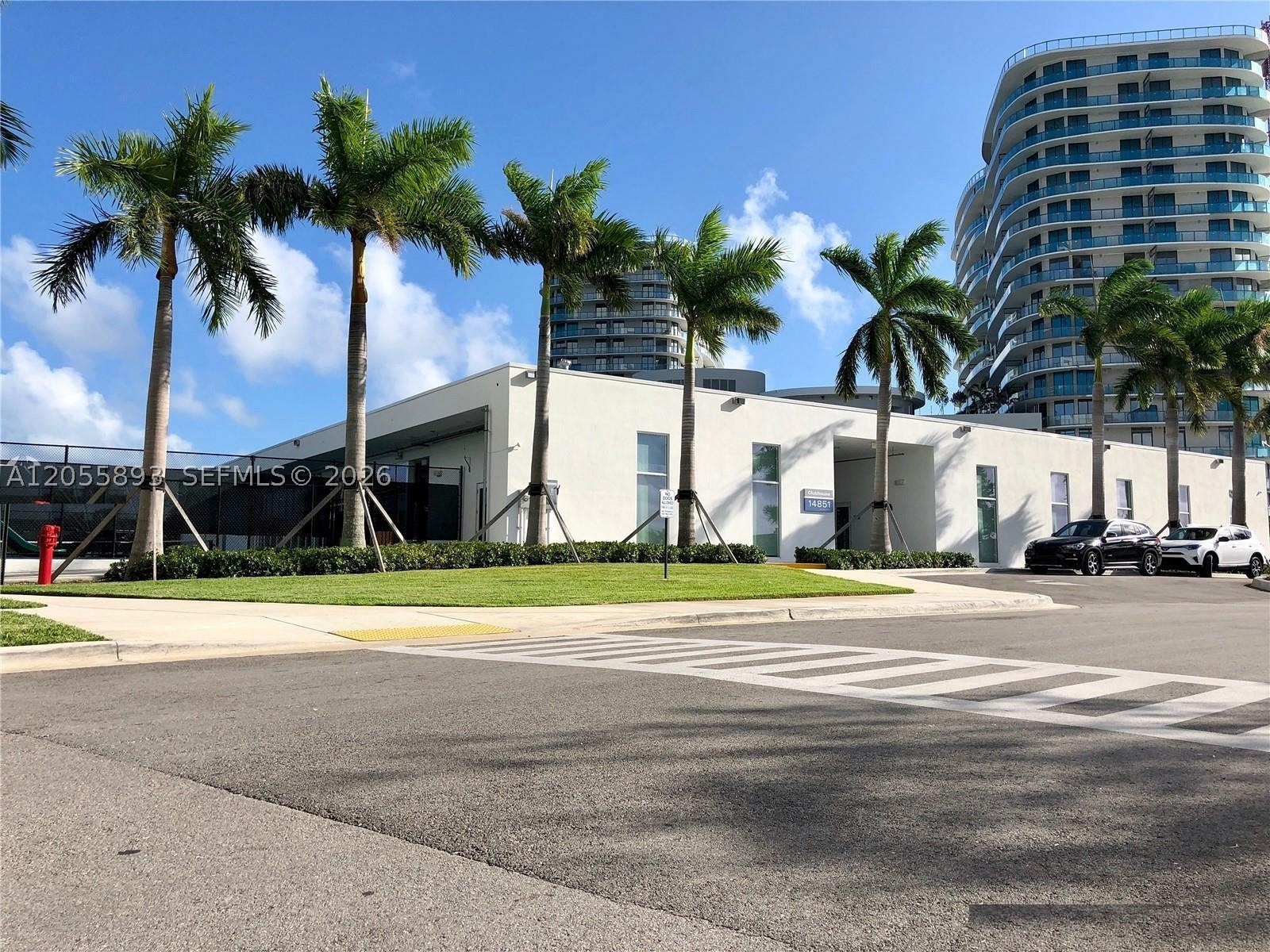 14951 Royal Oaks Ln #409, North Miami FL 33181