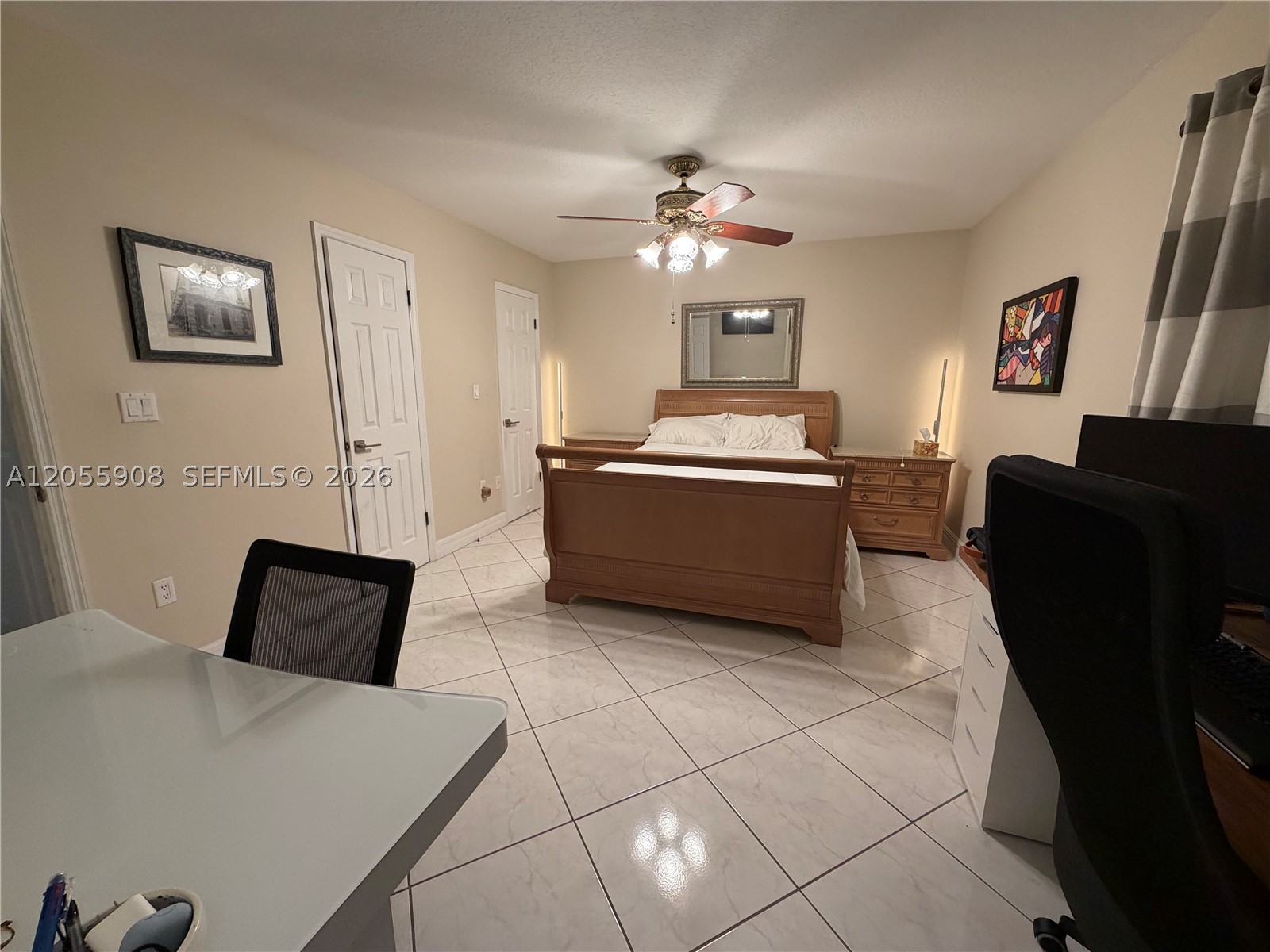 6932 Crown Gate Dr, Miami Lakes FL 33014