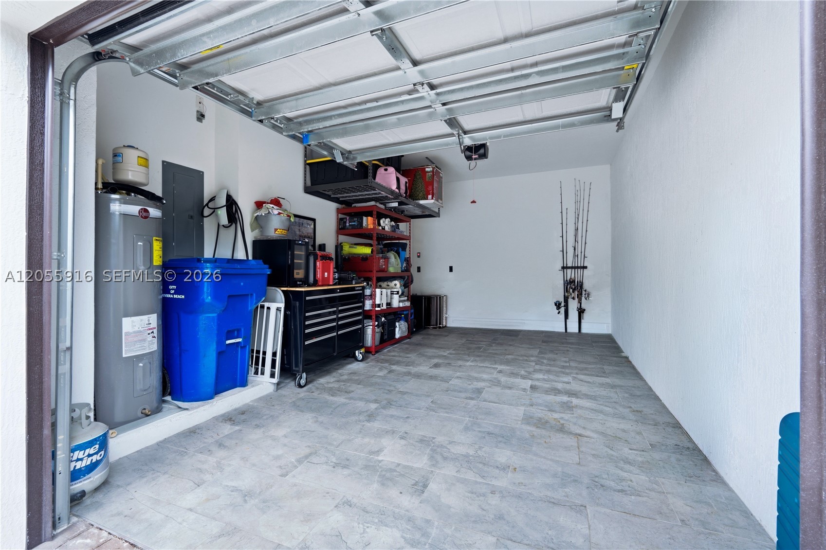 4307 Bradbury Ct, Riviera Beach FL 33410