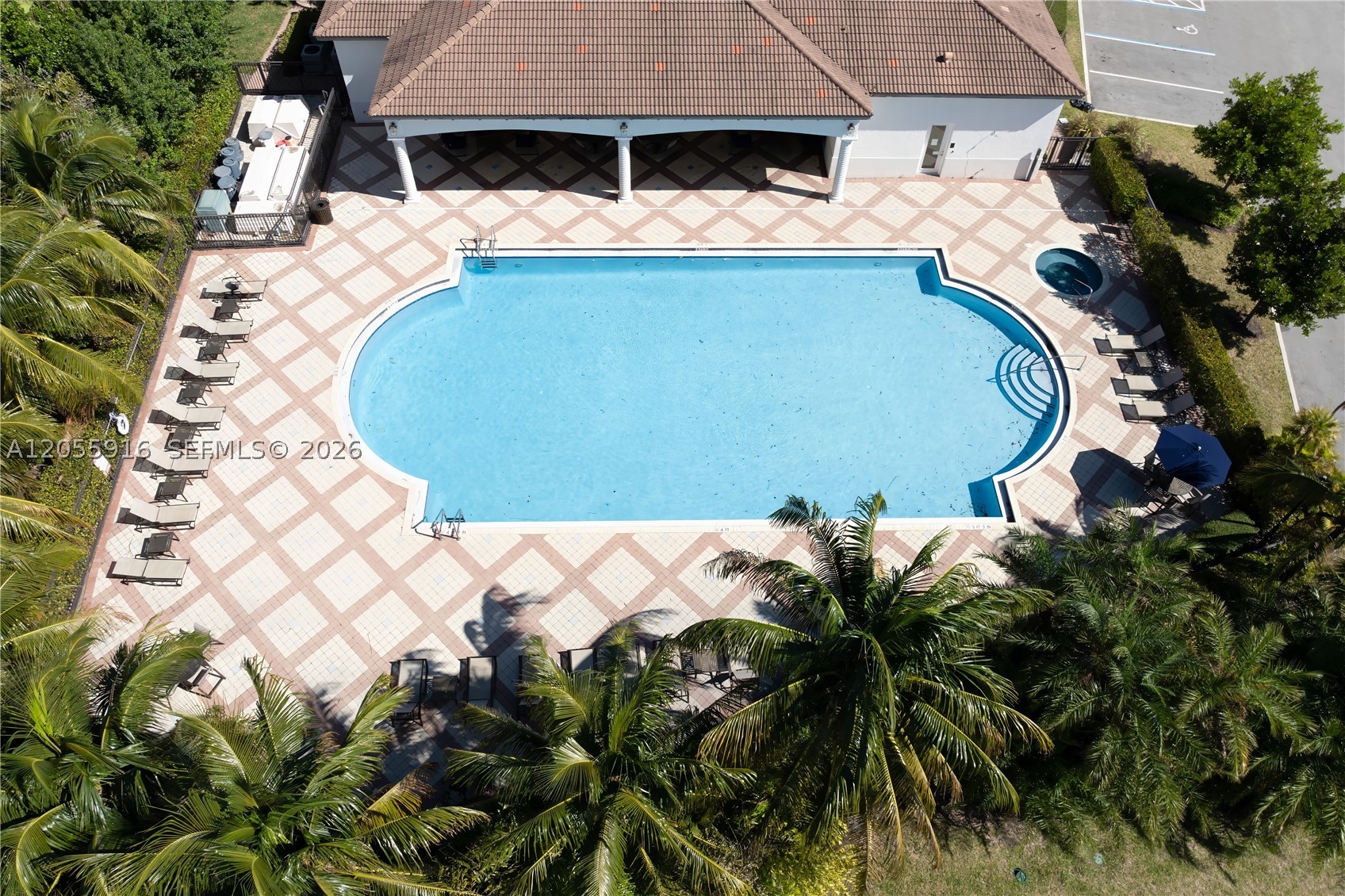 4307 Bradbury Ct, Riviera Beach FL 33410
